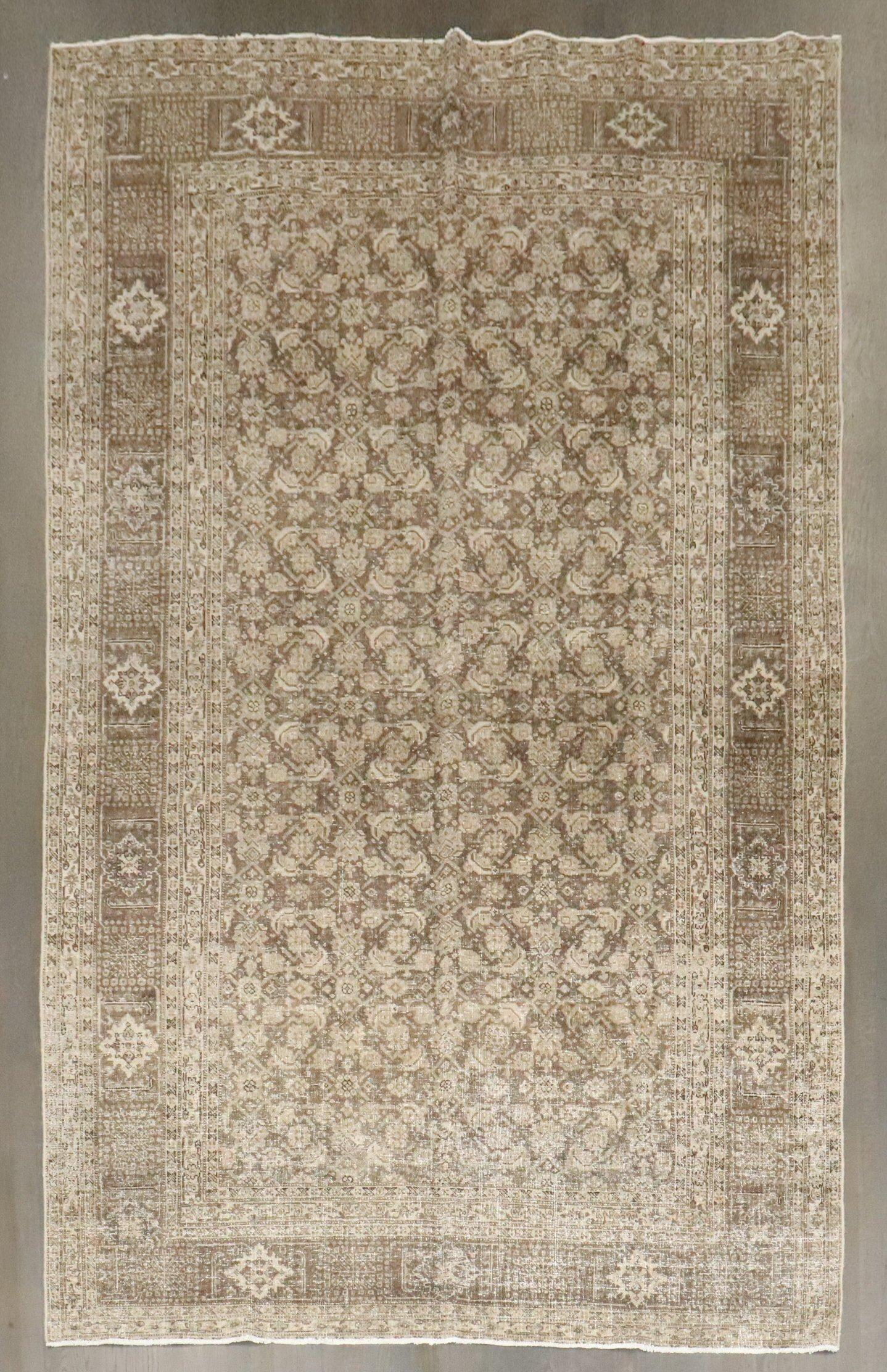 Tappeto Zabihi Collection Antique Brown Persian Tabriz Worn in vendita 5