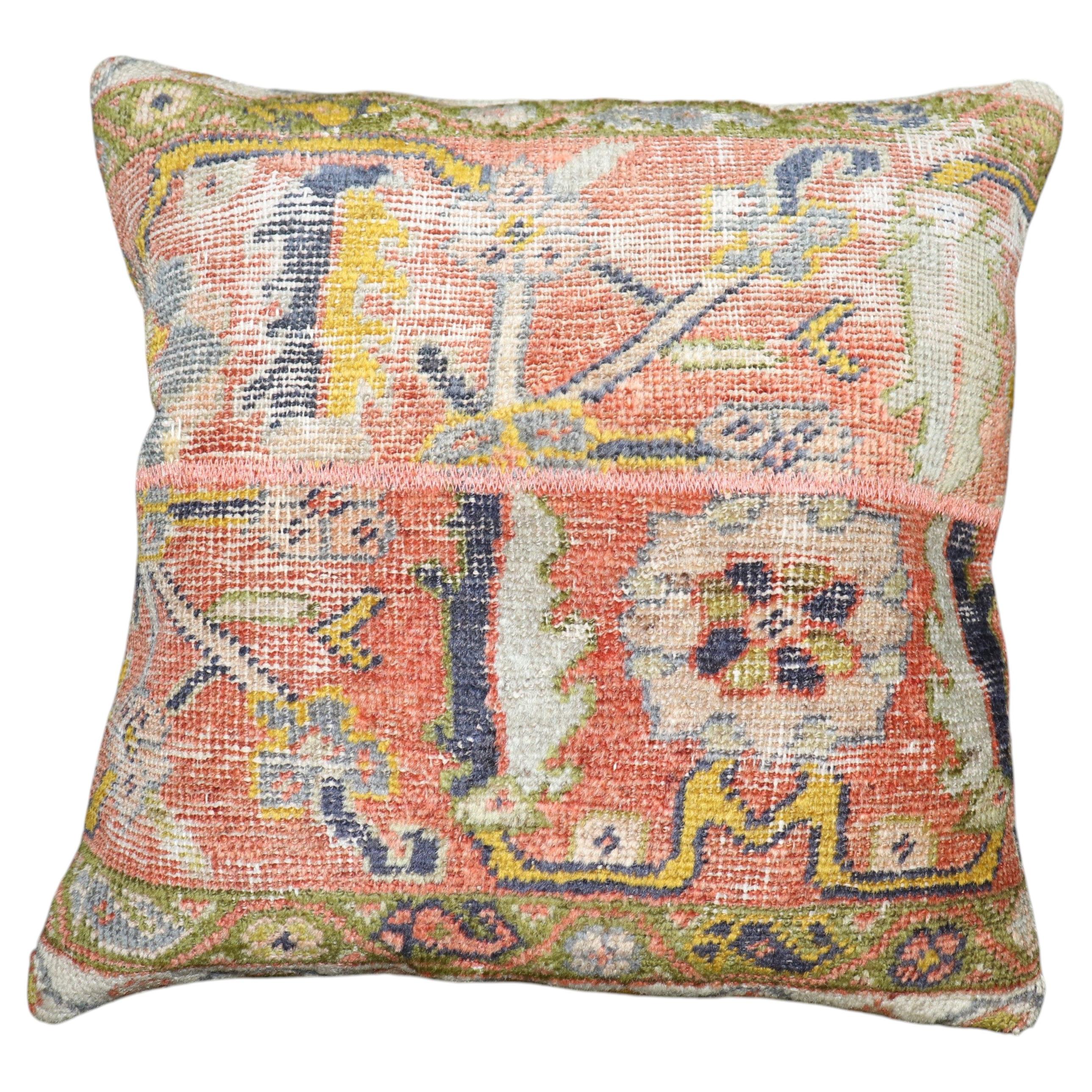 Cuscino decorativo in stile antico della collezione Zabihi