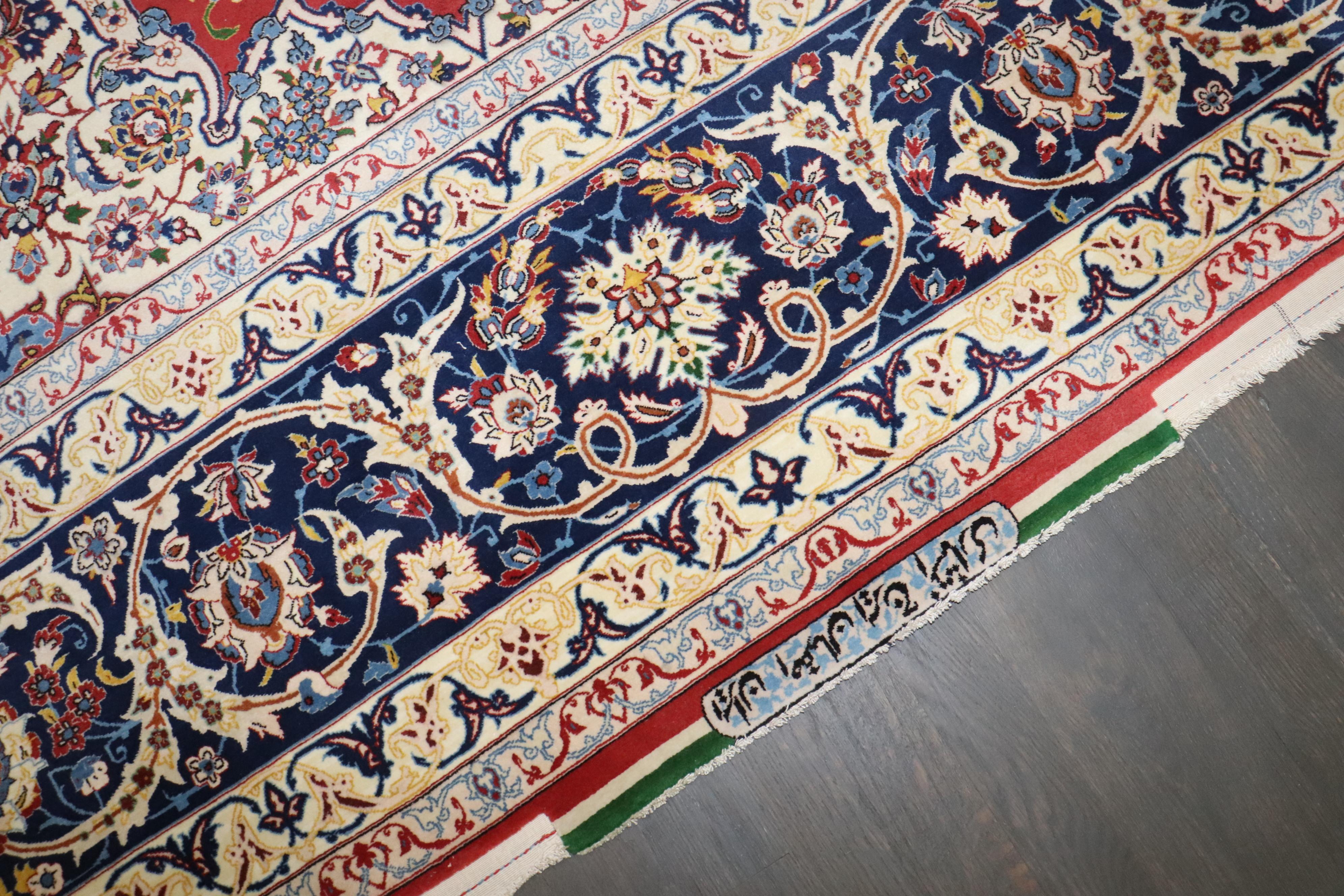 Tissé à la main Zabihi Collection Antique Isfahan Abbas Tabandeh Master Weaver Tapis Superfine en vente