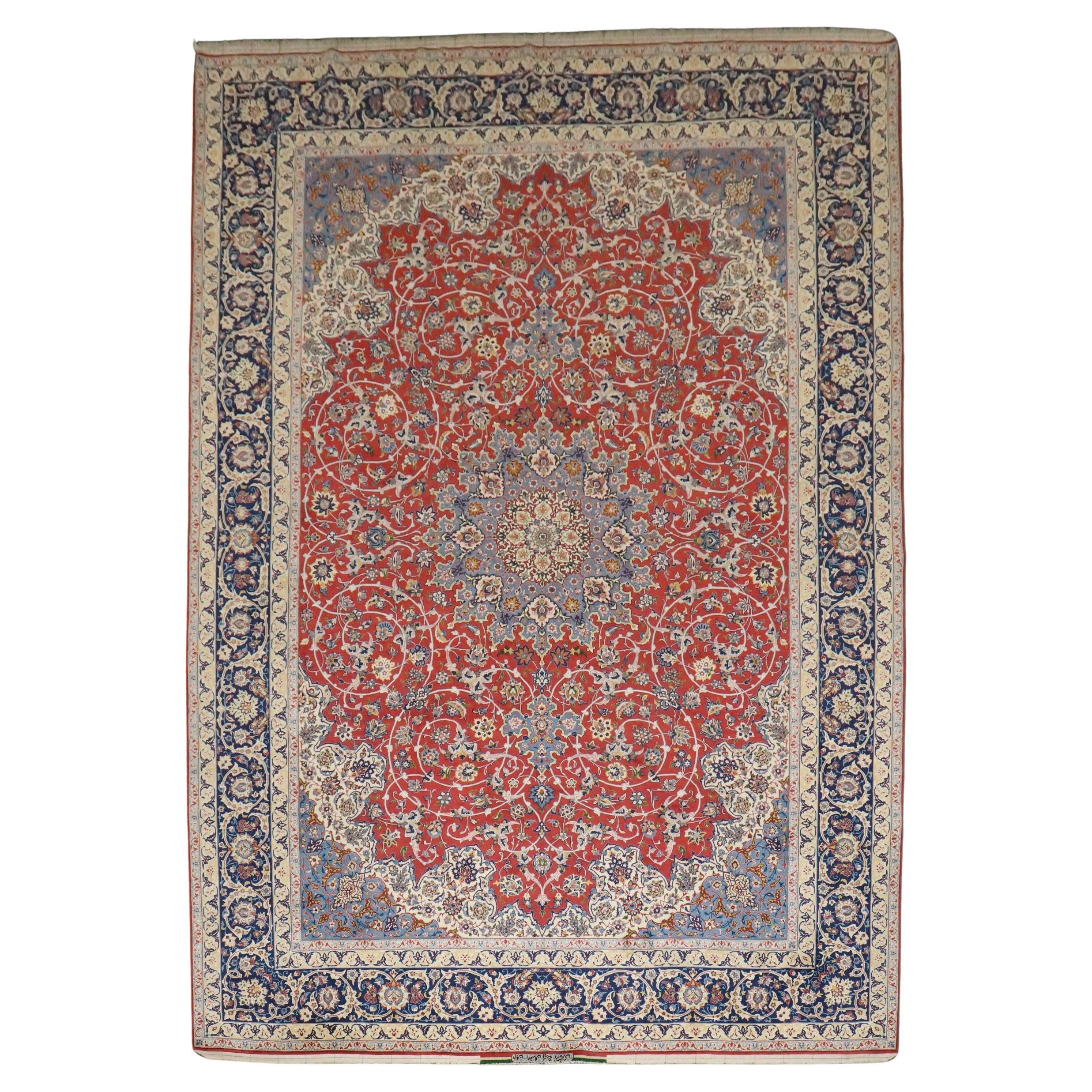 Zabihi Collection Antique Isfahan Abbas Tabandeh Master Weaver Tapis Superfine en vente