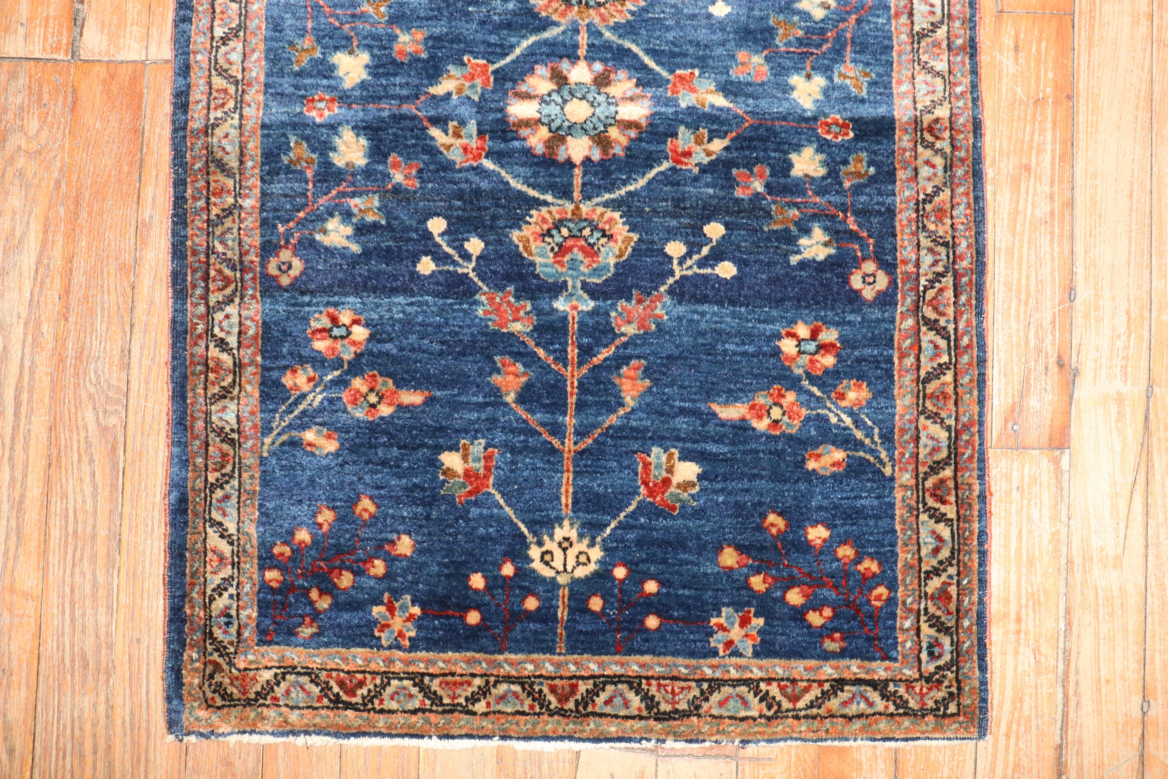 An authentic early 20th-century scatter size Persian Sarouk carpet in predominantly navy

Measures: 2 x 2'11