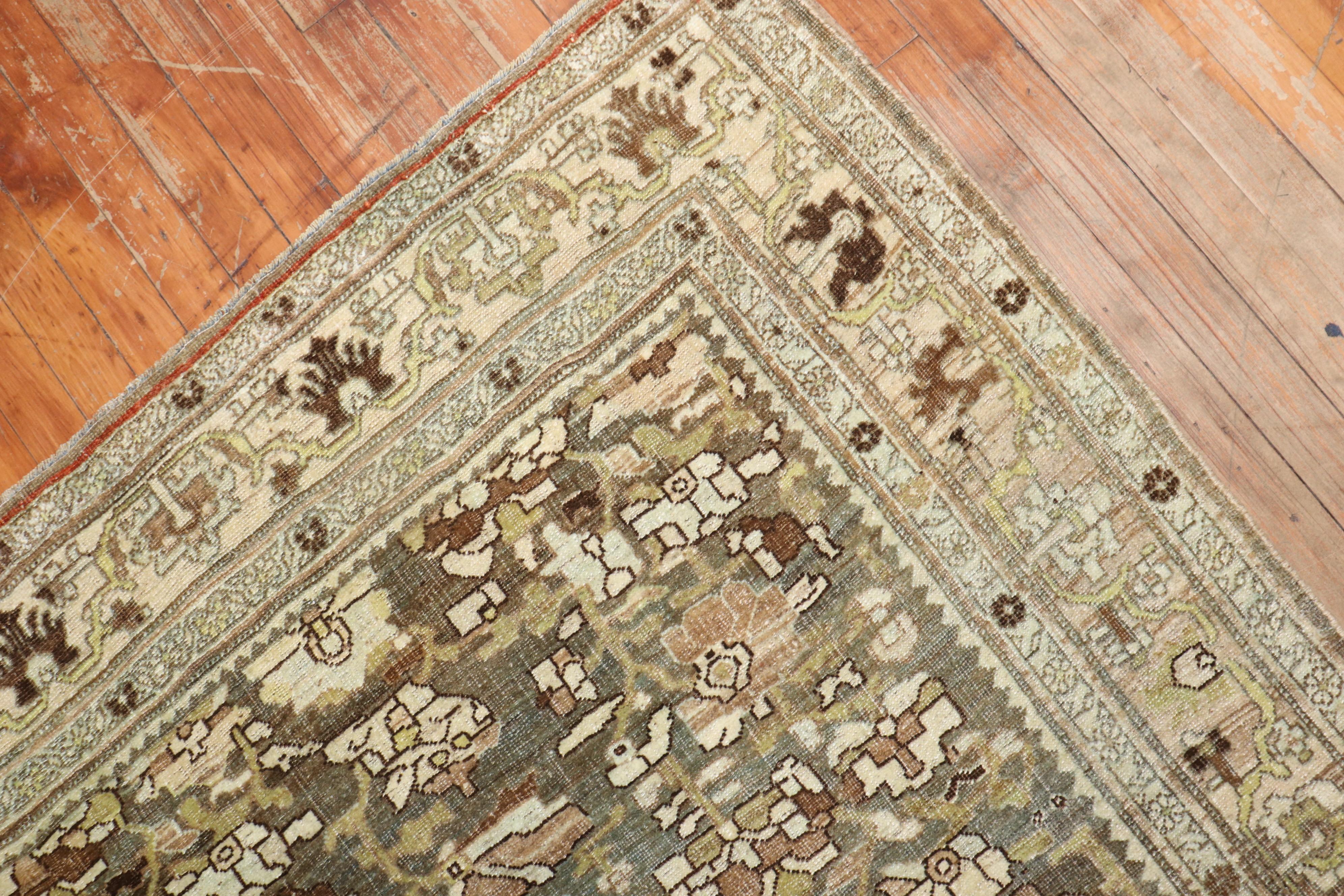 Classique américain Tapis d'accent Zabihi Collection Antique Perse Bidjar en vente