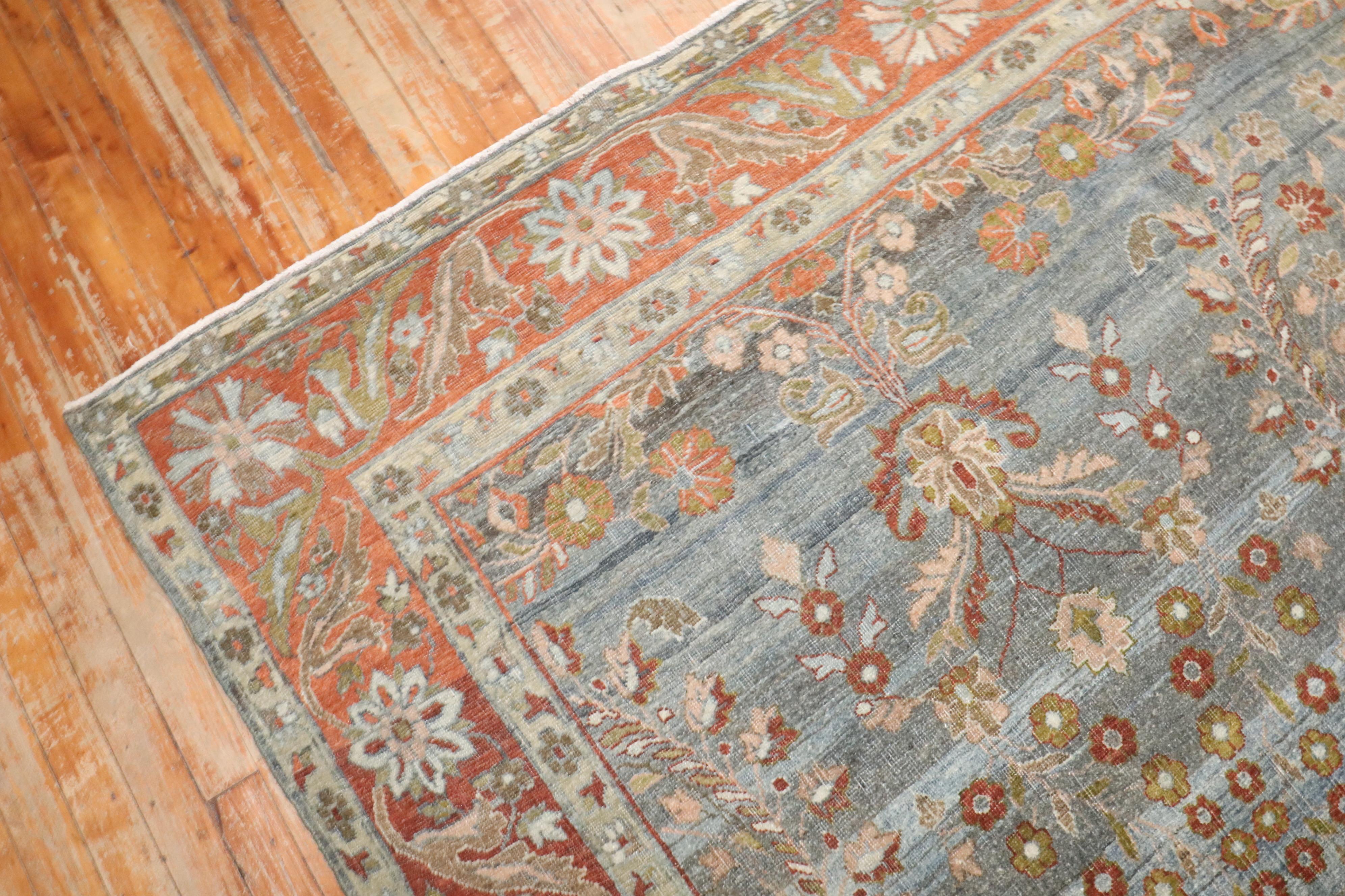 The Collective Antiquities Persian Bidjar Floral Room Rug (tapis de chambre) Bon état - En vente à New York, NY