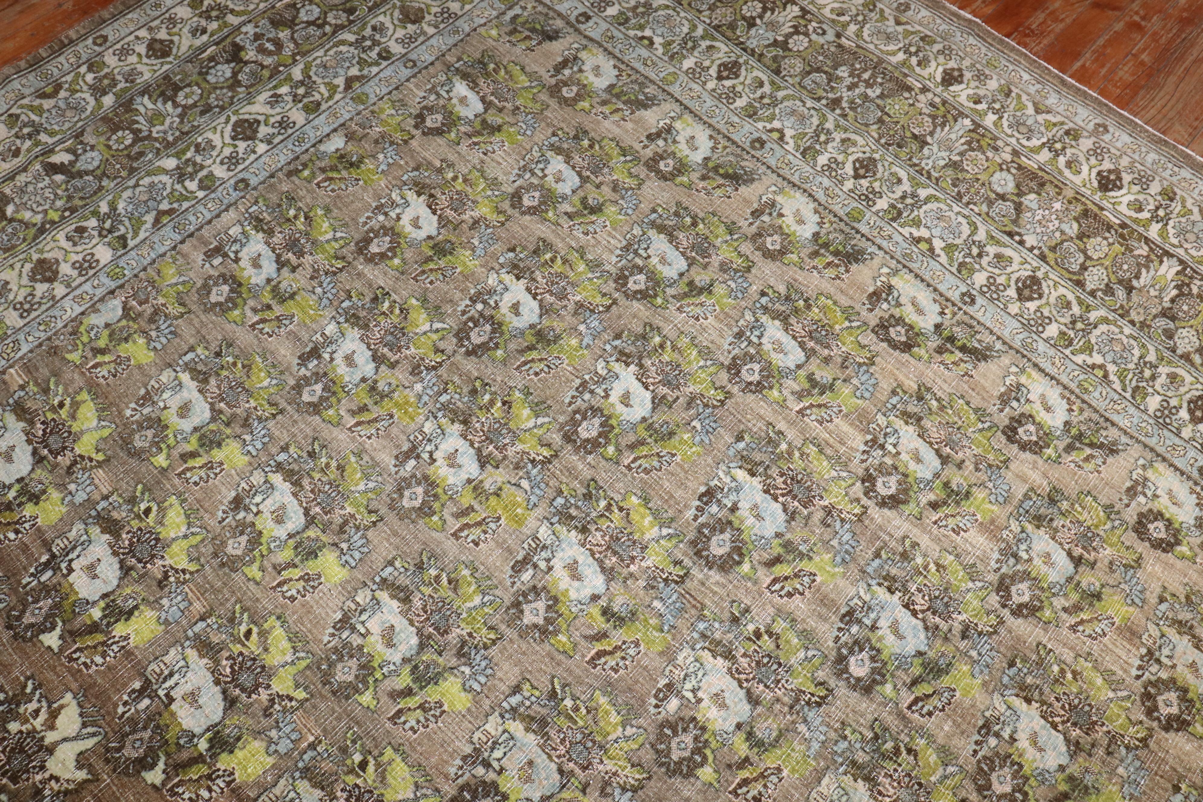 Zabihi Collection Antique Persian Bidjar  Rug In Good Condition For Sale In New York, NY