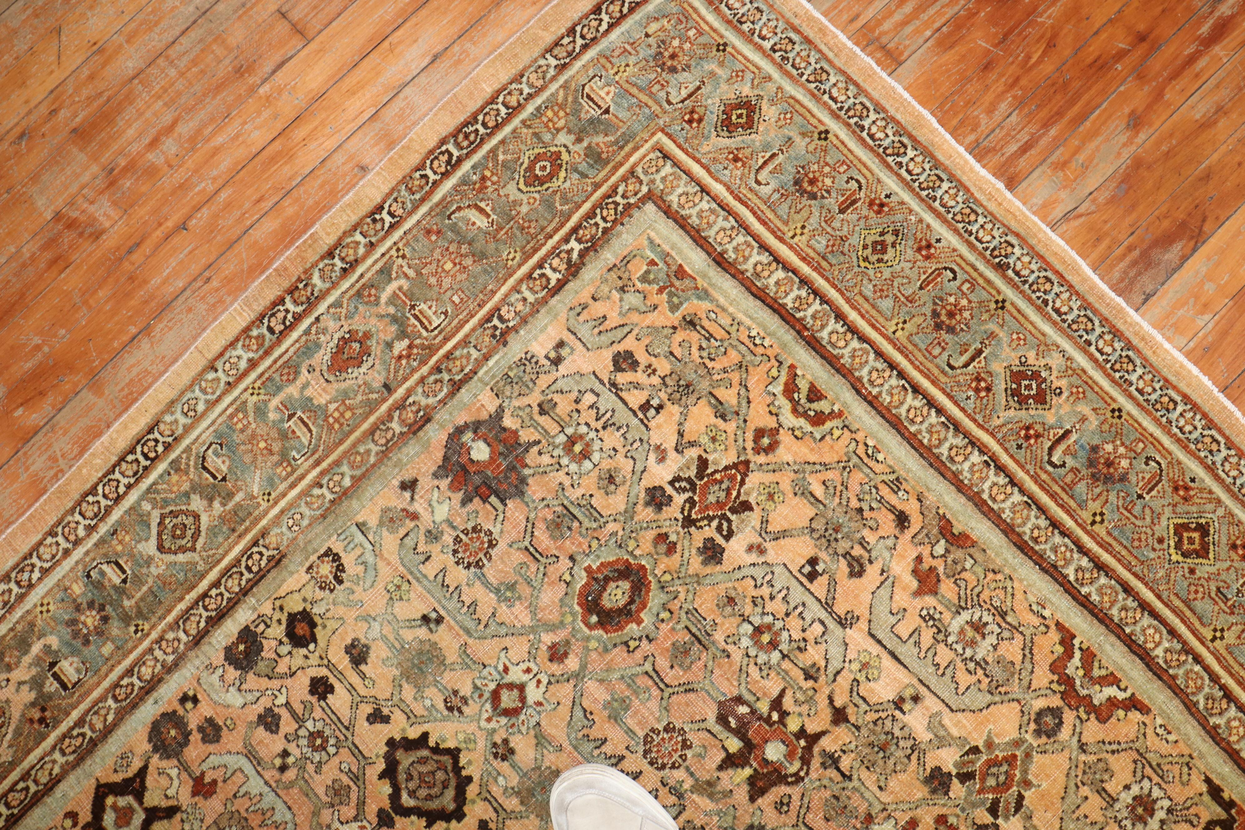 Antiker persischer Bidjar-Teppich aus der Zabihi-Kollektion im Zustand „Gut“ im Angebot in New York, NY