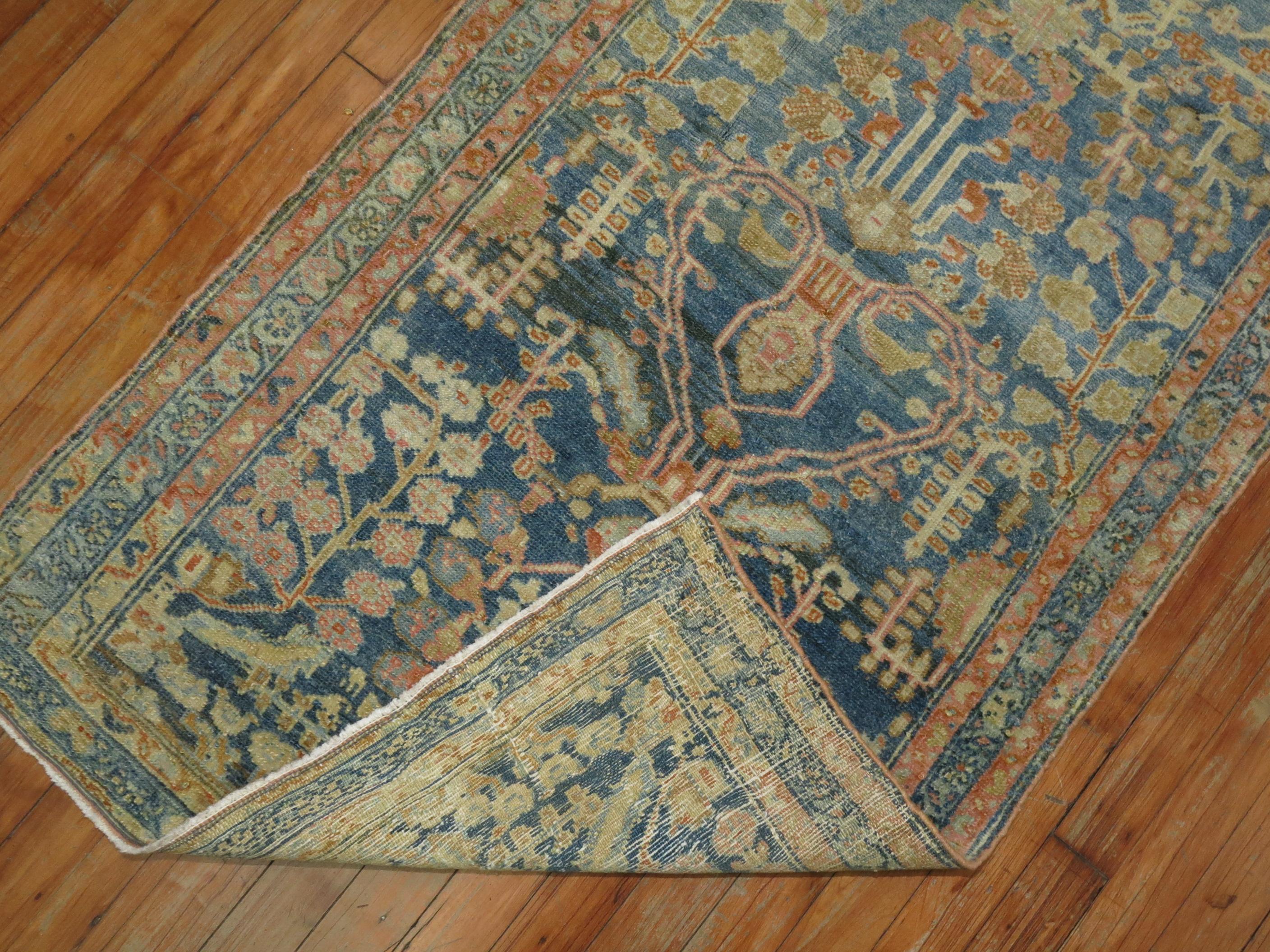 Persiano Runner Zabihi Collection'S blu persiano antico salmone in vendita