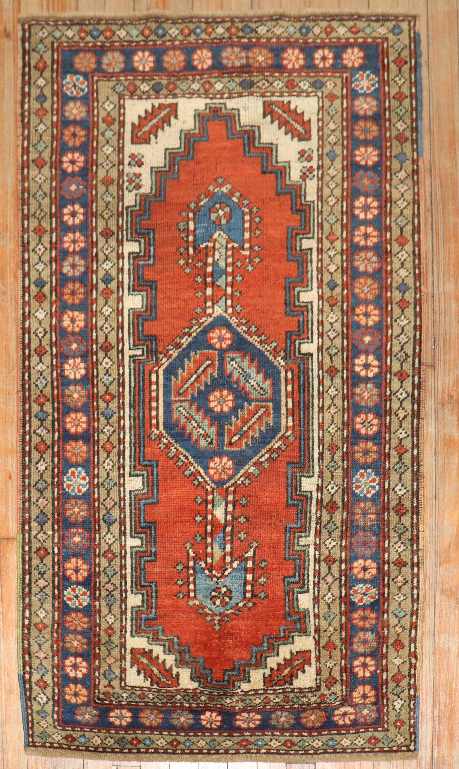 Serapi Zabihi Collection Antique Persian Heriz Geometric Small Rug For Sale