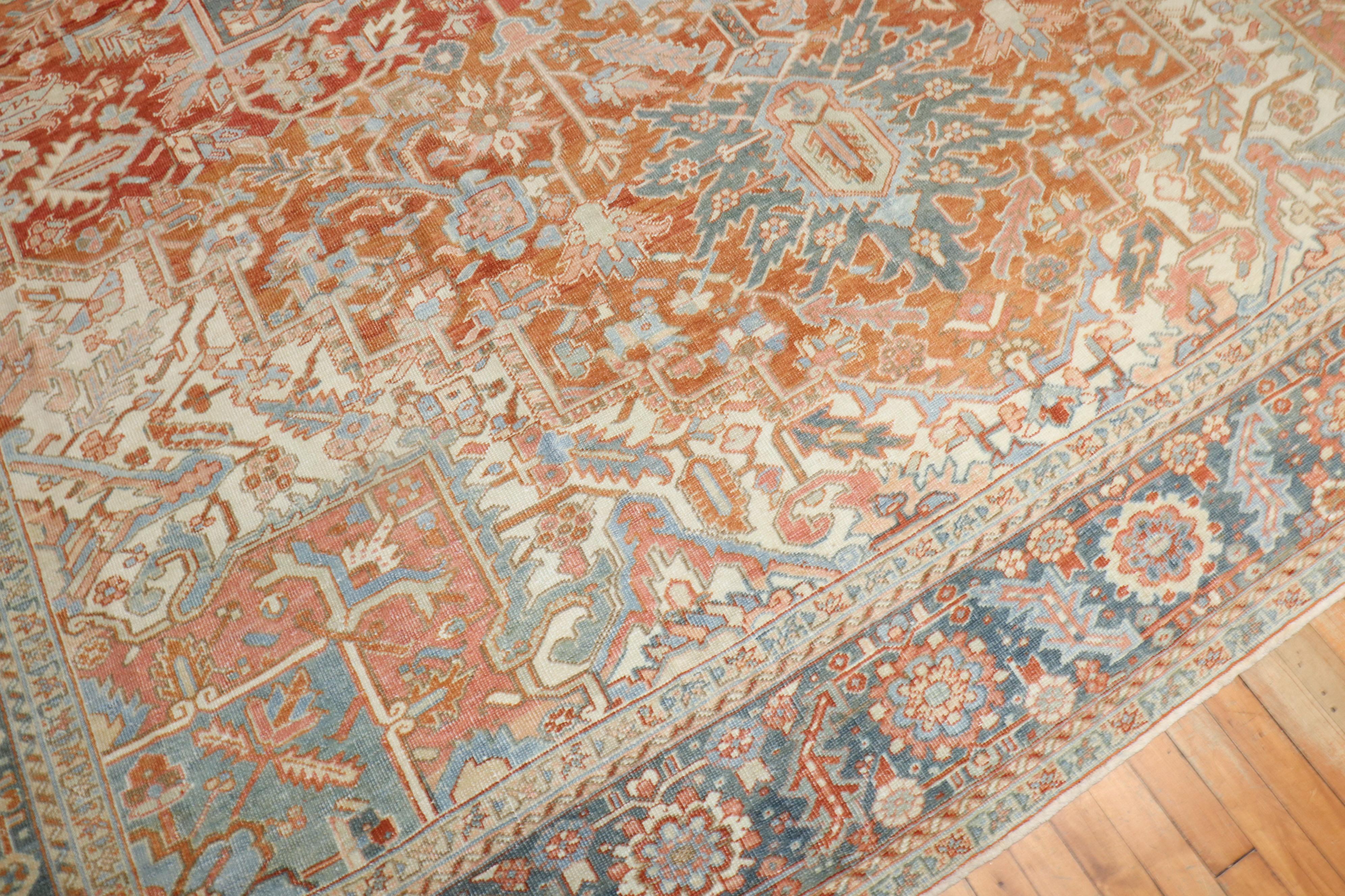 Colección Zabihi Alfombra Persa Antigua Heriz Tamaño Grande Anudado a mano en venta