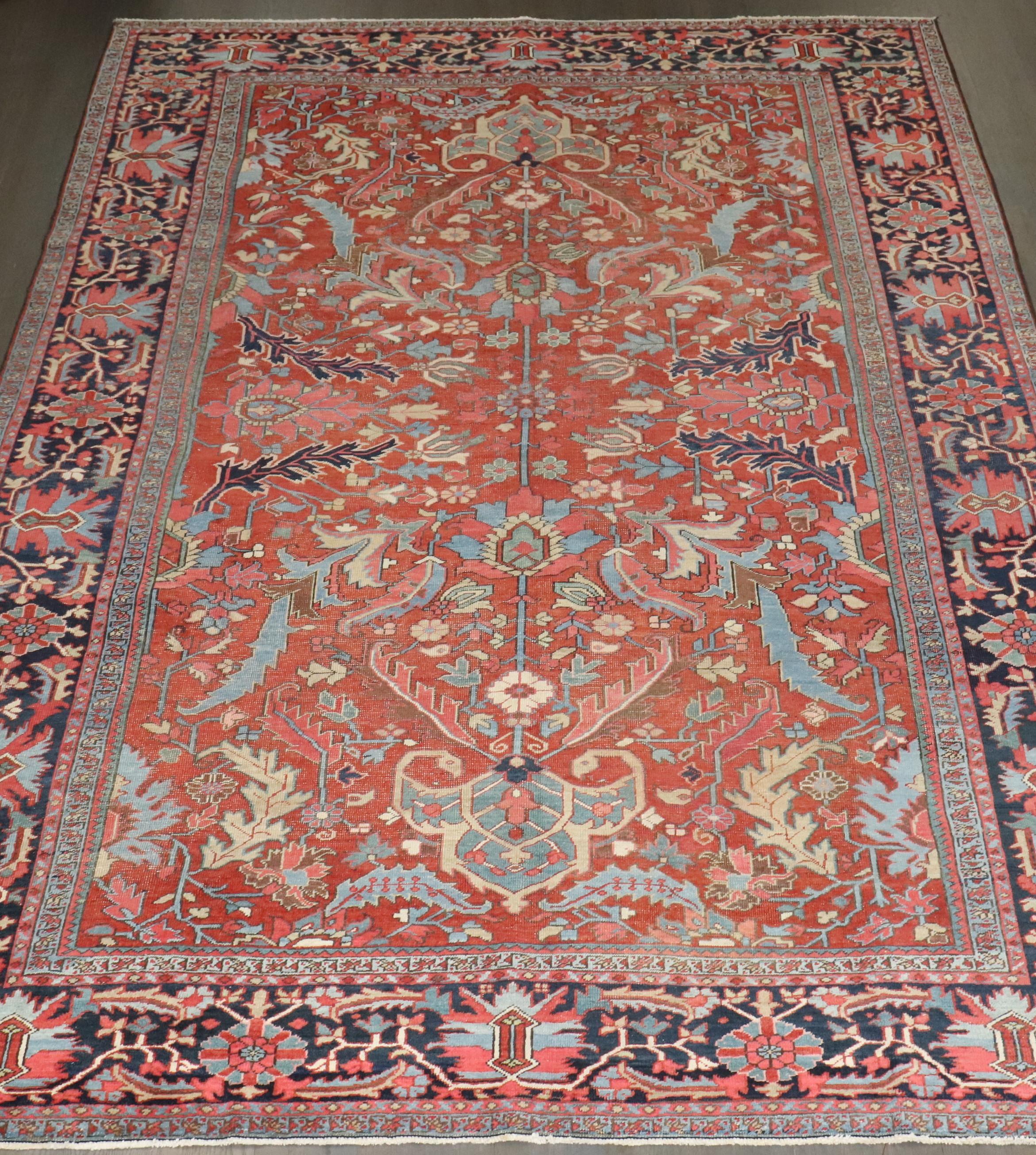 Colección Zabihi Alfombra Persa Heriz Antigua en venta 4