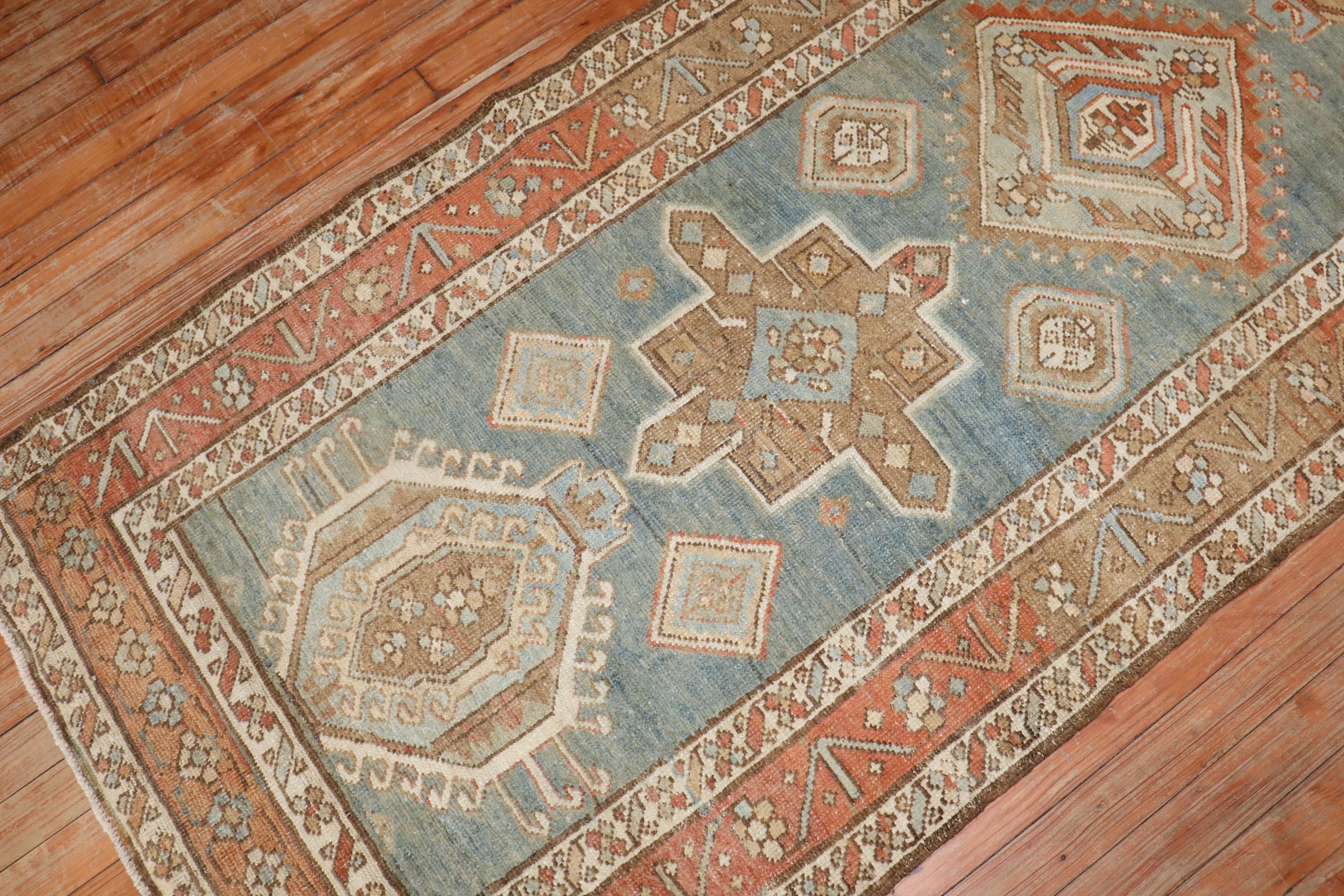 Persiano Runner antico persiano Heriz della collezione Zabihi in vendita