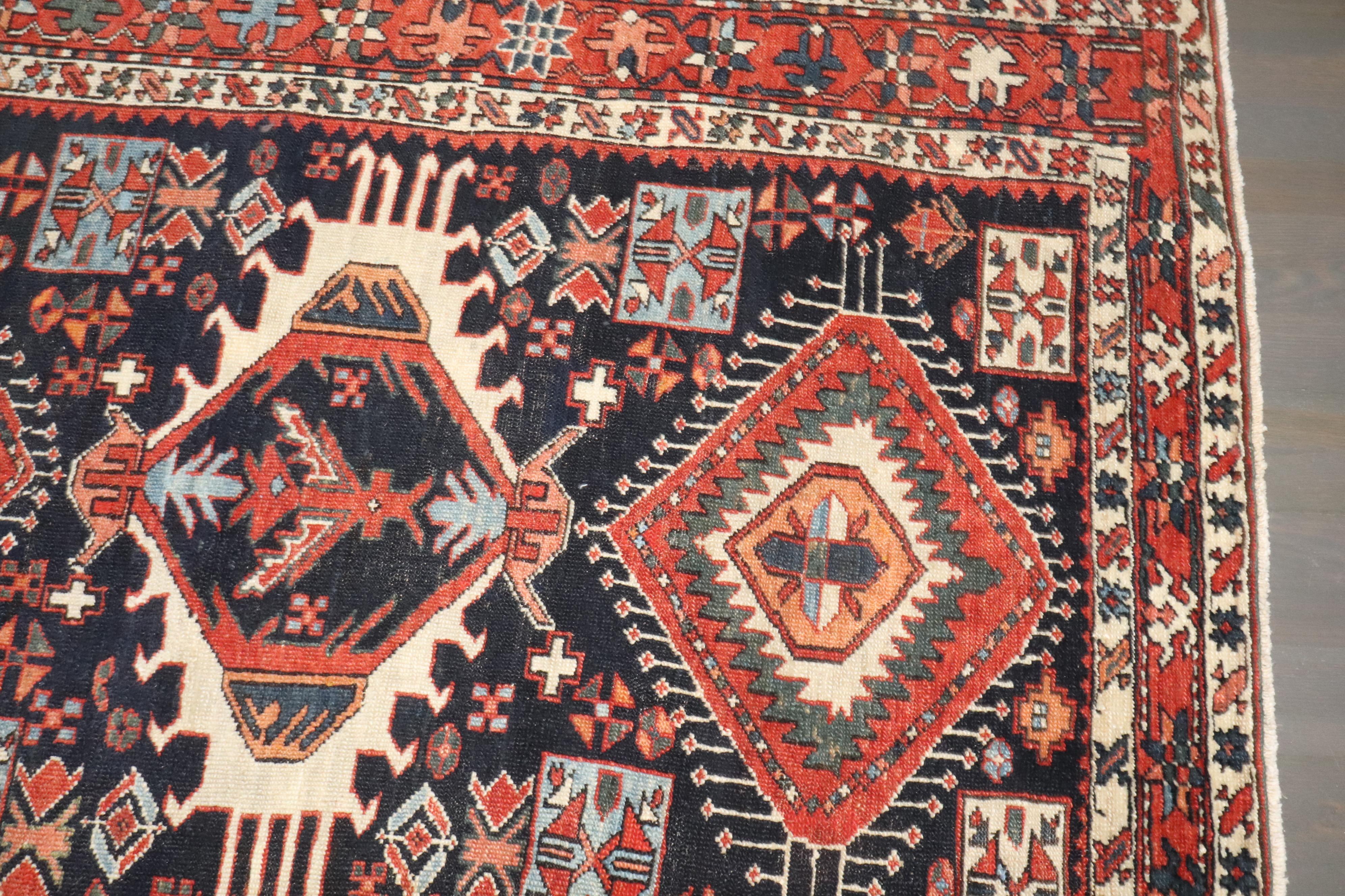 Persiano Tappeto Zabihi Collection Antique Persian Heriz Small Accent Rug in vendita