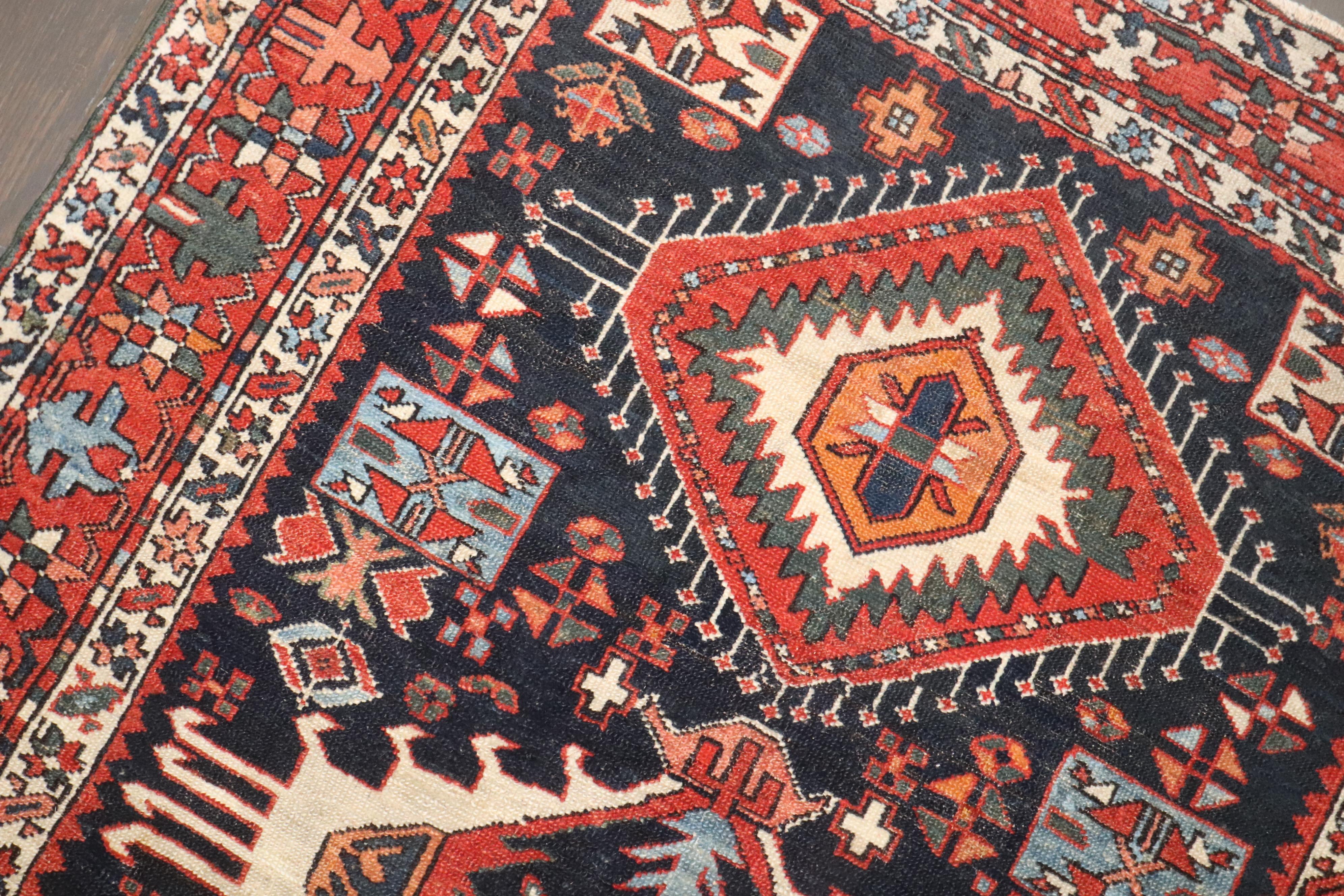 XX secolo Tappeto Zabihi Collection Antique Persian Heriz Small Accent Rug in vendita