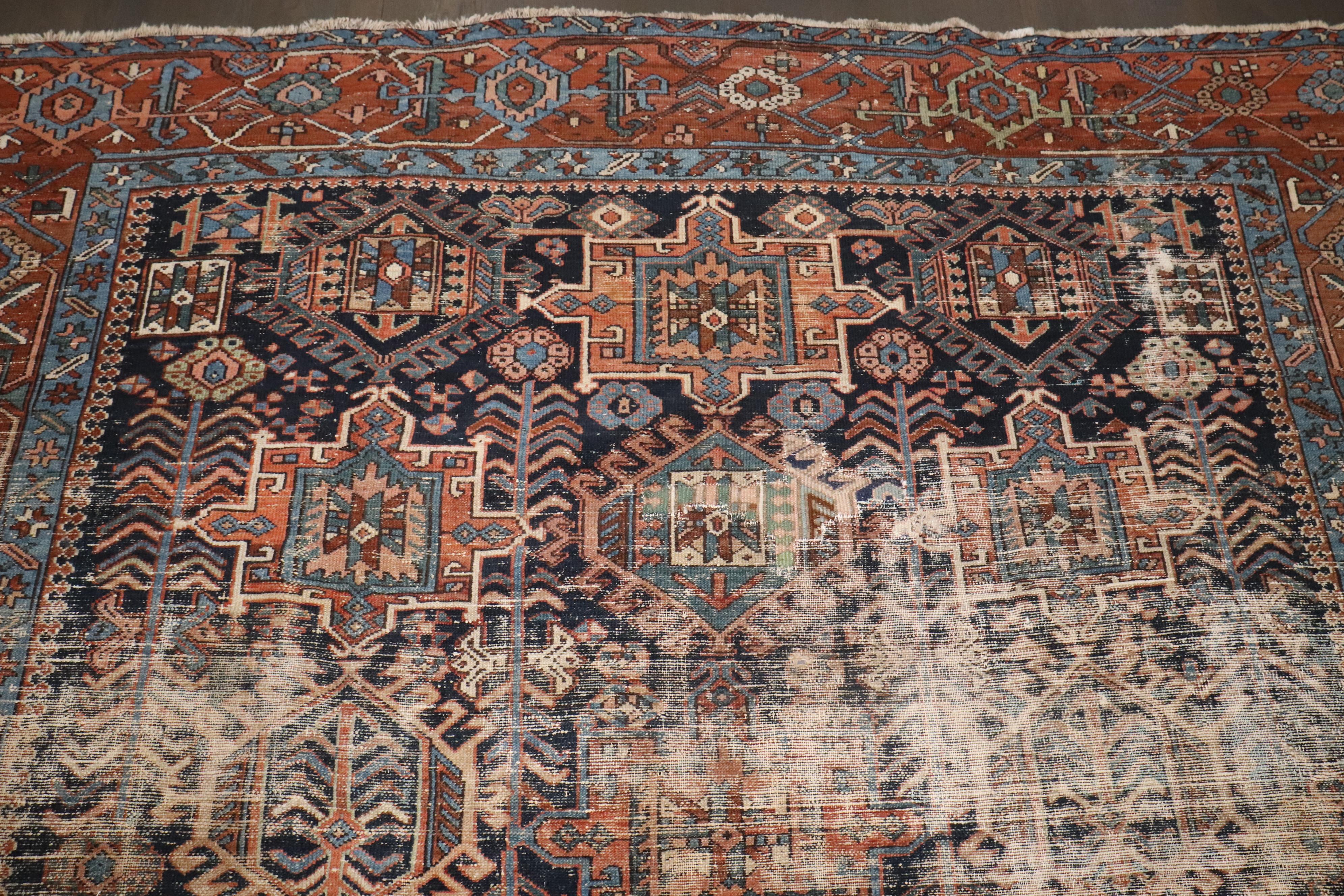 Colección Zabihi Alfombra Persa Antigua Heriz Desgastada Lana en venta