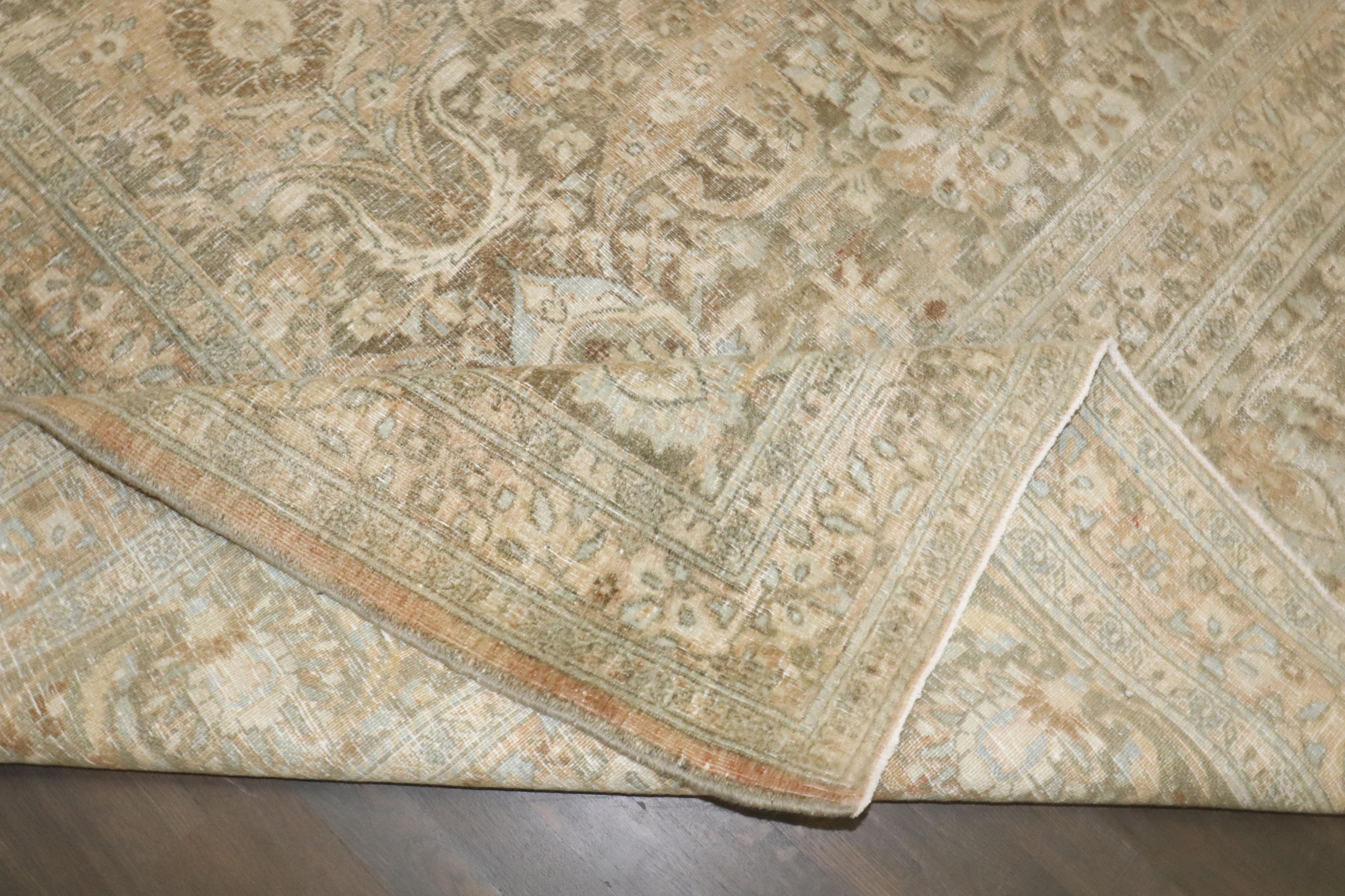 Antiker persischer Khorassan-Teppich der Zabihi-Kollektion (Persisch) im Angebot