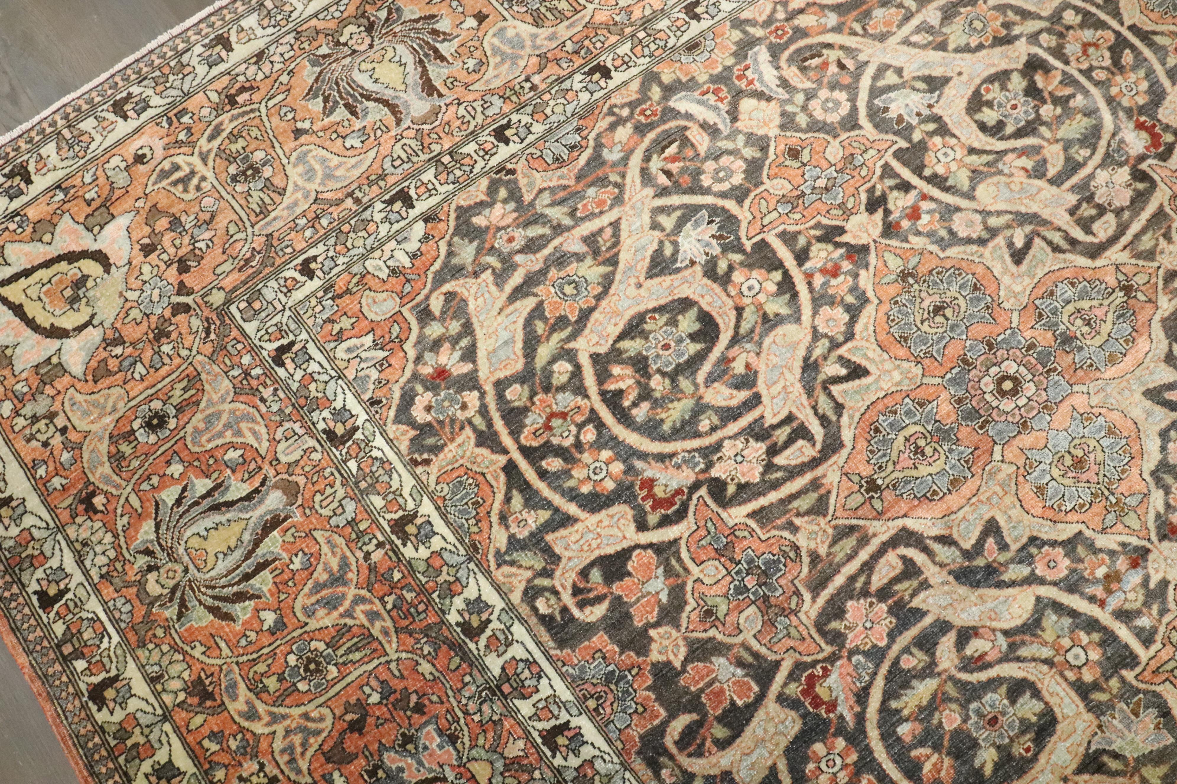 Zabihi Collection Antique Persian Large Brown Joshegan Rug im Zustand „Gut“ im Angebot in New York, NY