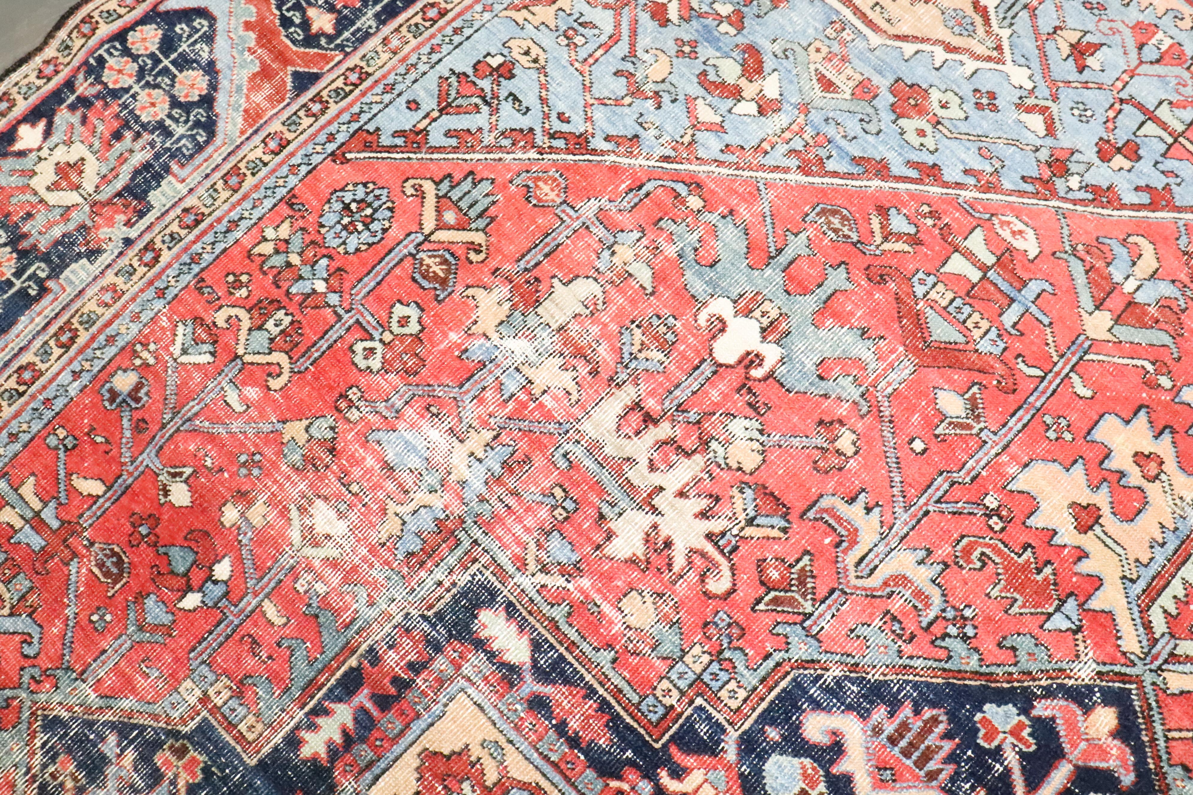 Una ROOMS degli anni '20 di grandi dimensioni indossata da Heriz

Dettagli
rug no.	j4364
dimensione	10' 4