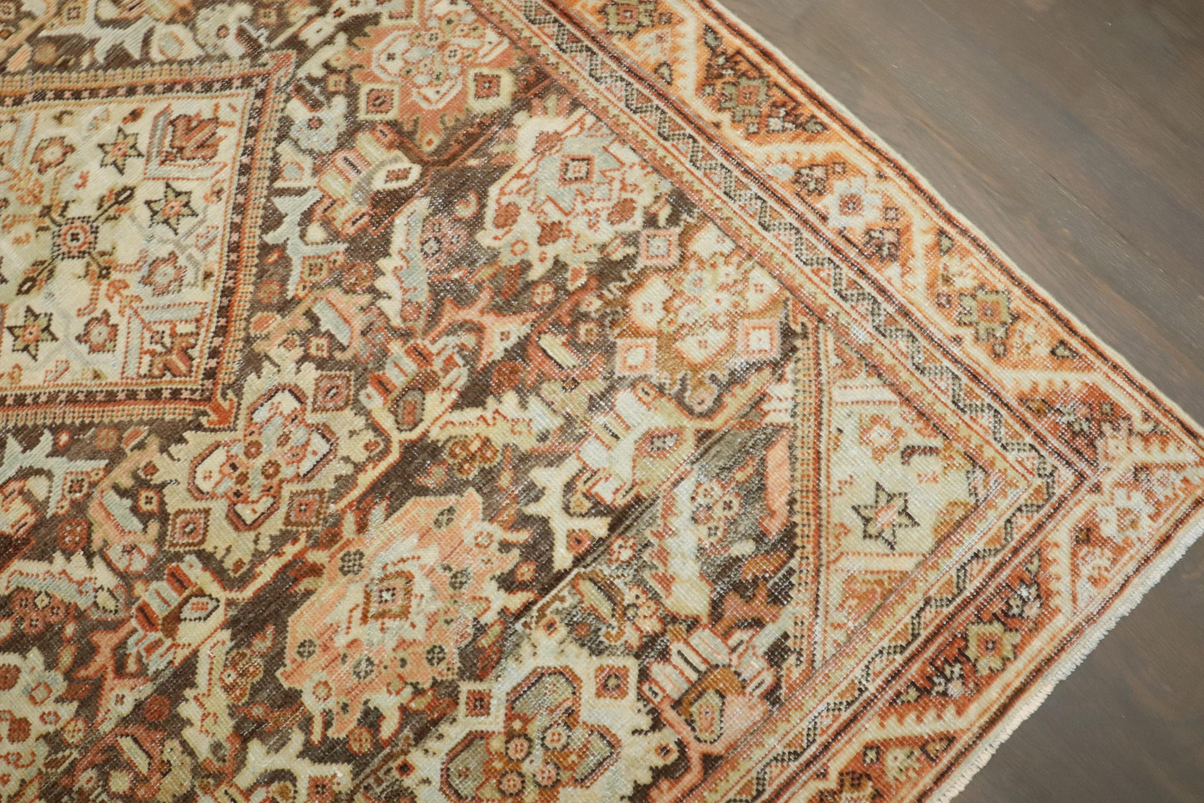 Colección Zabihi Alfombra Persa Antigua de Acento Mahal en venta 2