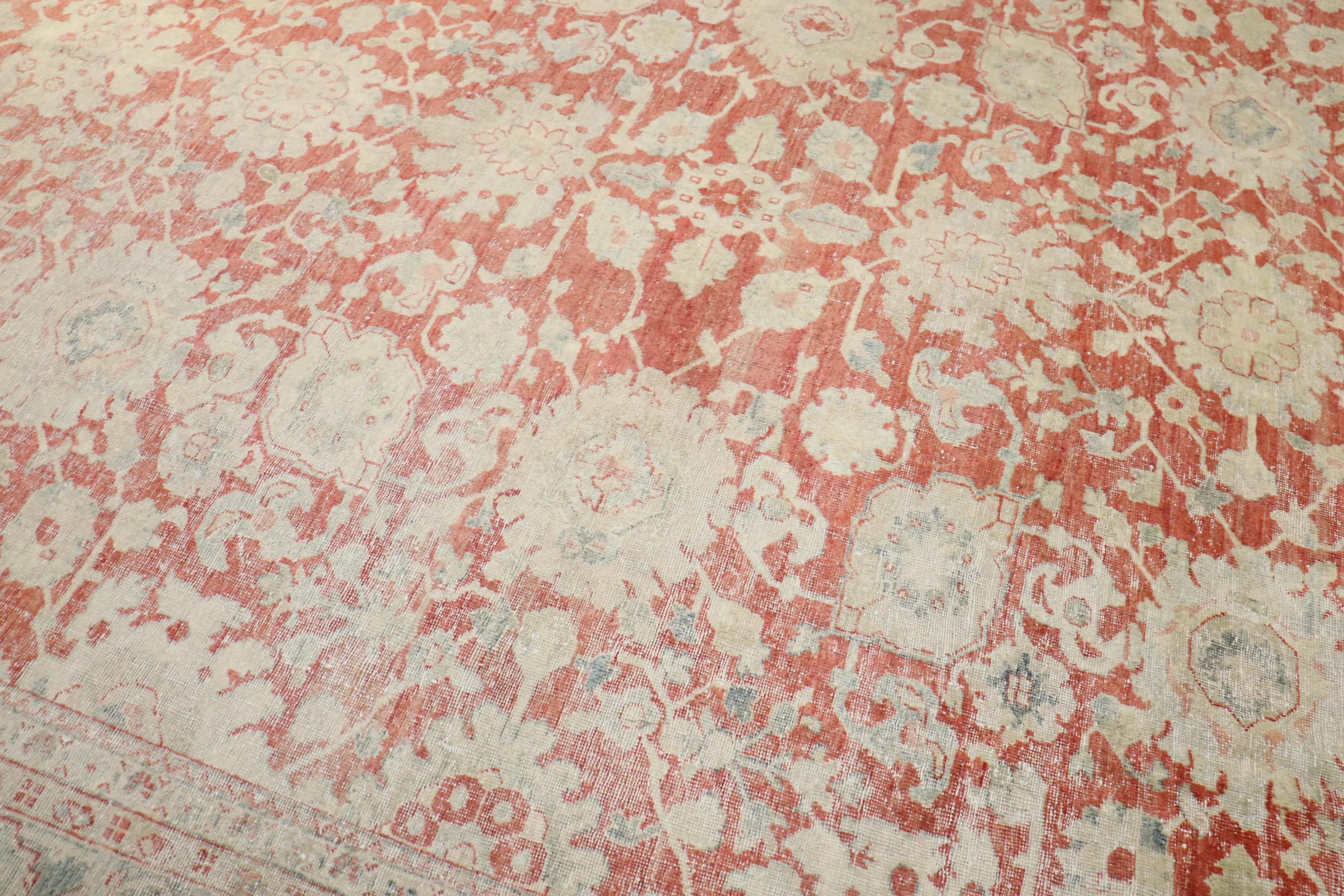 Tapis persan ancien de la collection Zabihi Mahal en vente 3