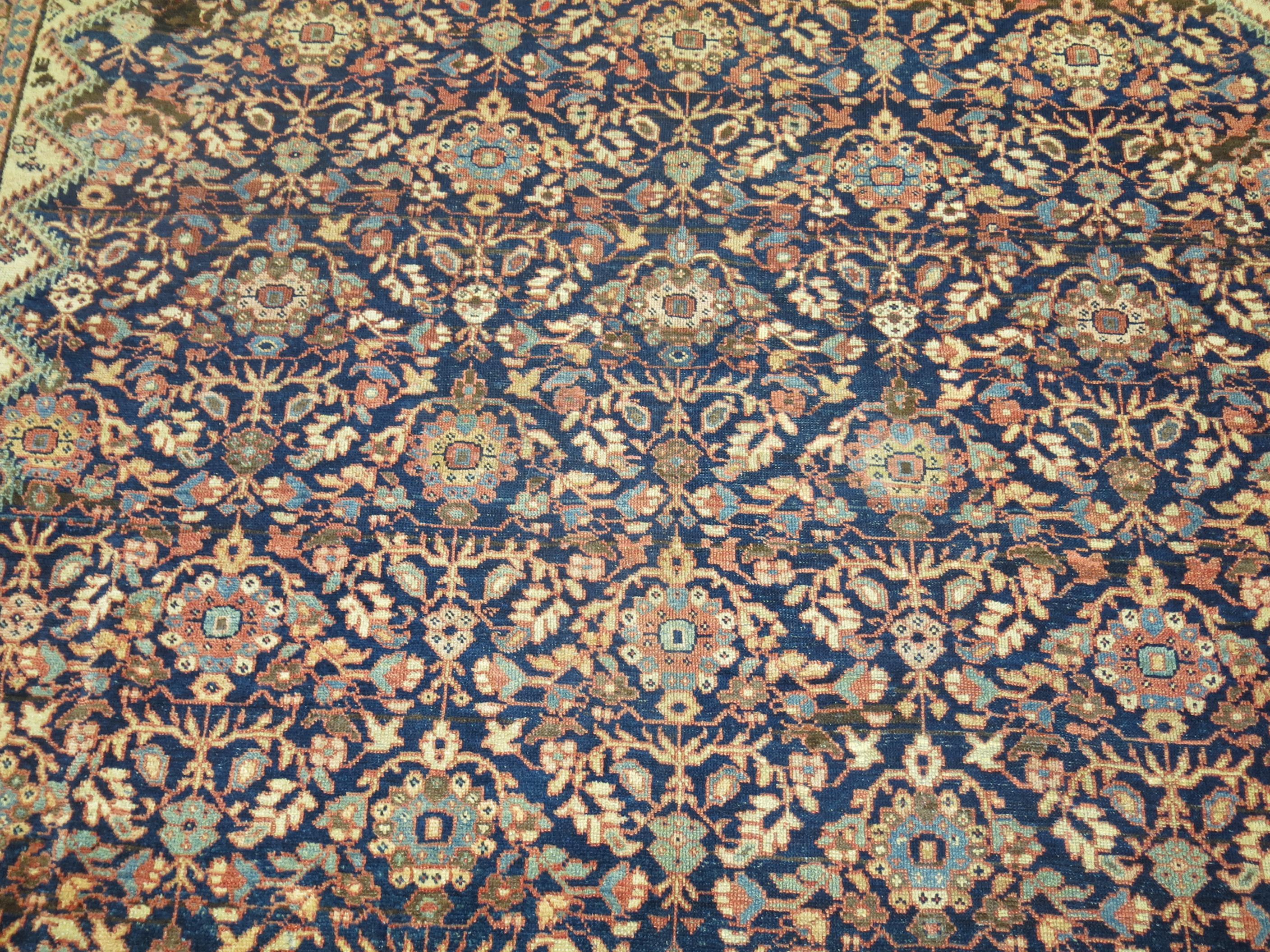 Sultanabad Tapis persan ancien de la collection Zabihi Mahal en vente
