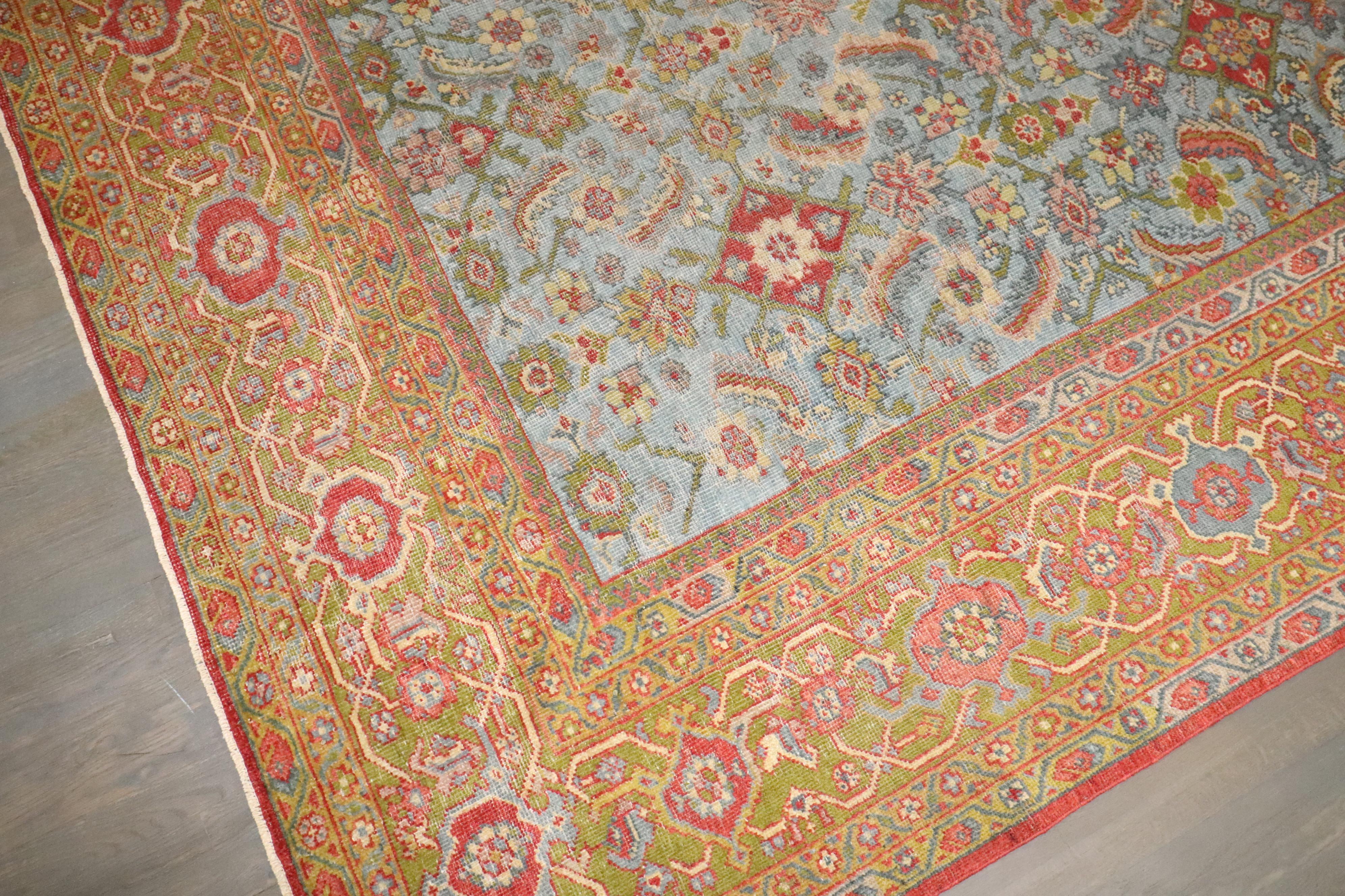 Perse Tapis persan ancien de la collection Zabihi Mahal en vente