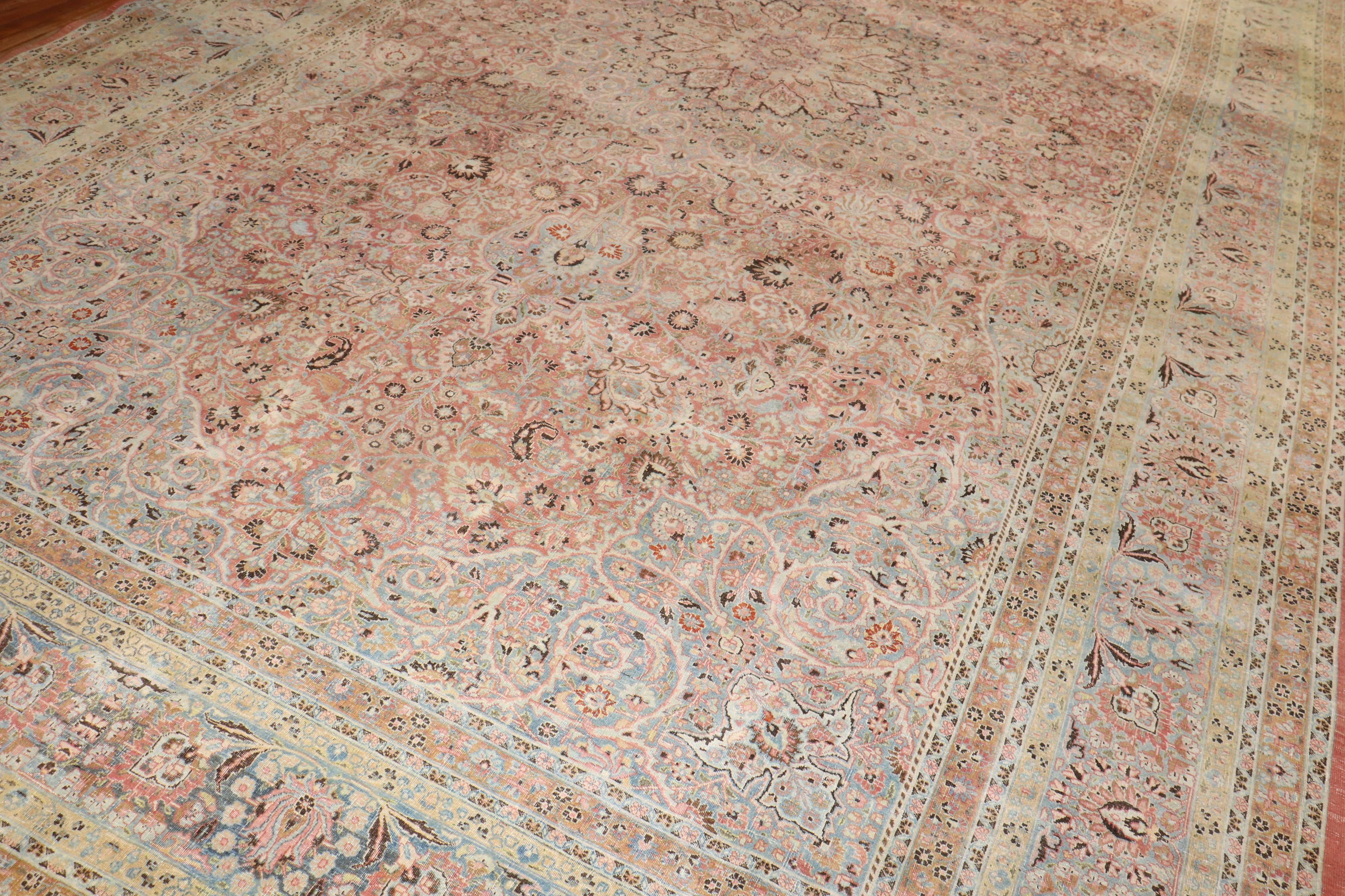 Tapis surdimensionné persan ancien de la collection Zabihi en vente 2