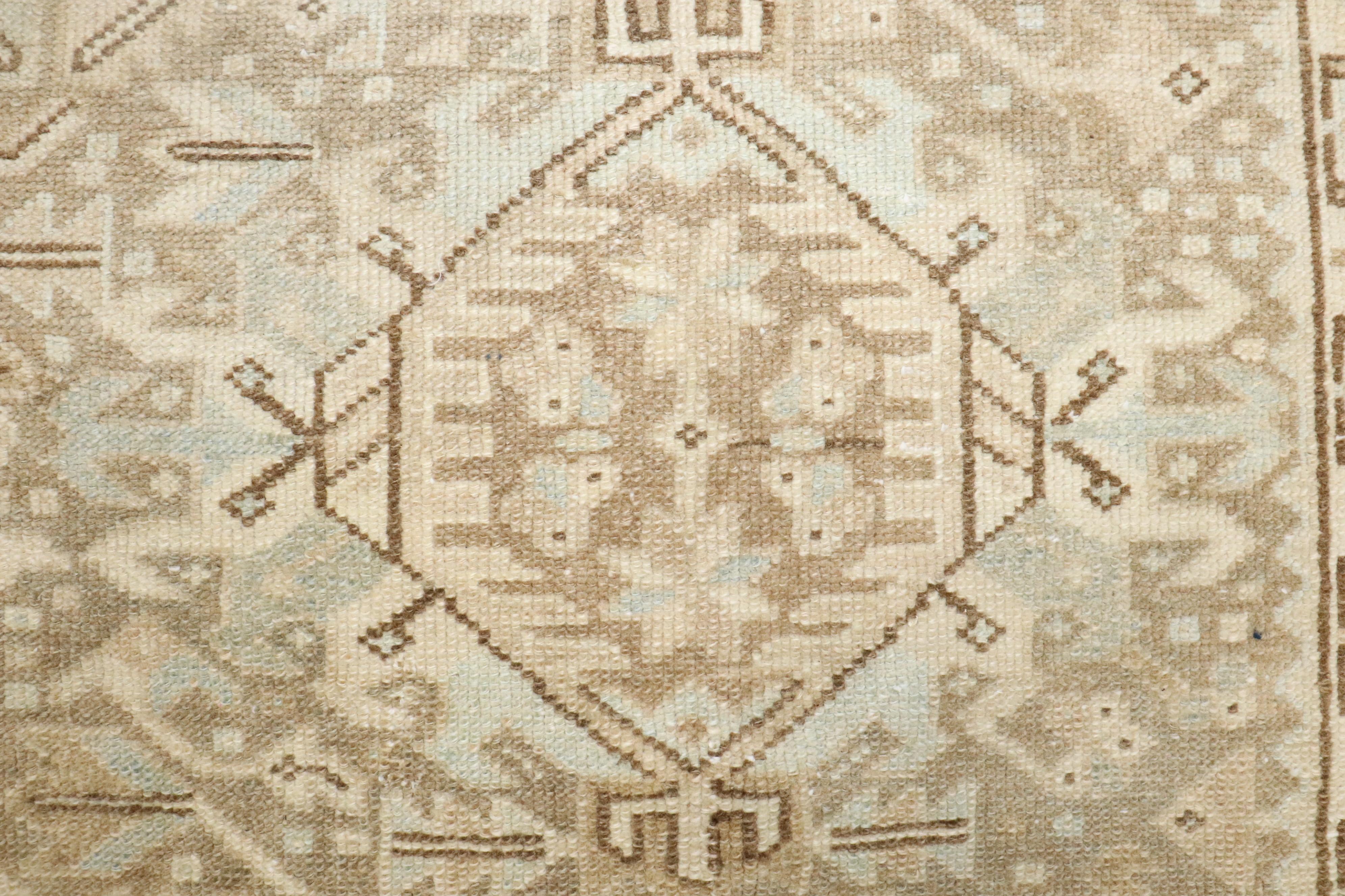 Un tappeto Karadja Heriz imbiancato del XX secolo

Dettagli
rug no.	j4529
dimensione	7' 10