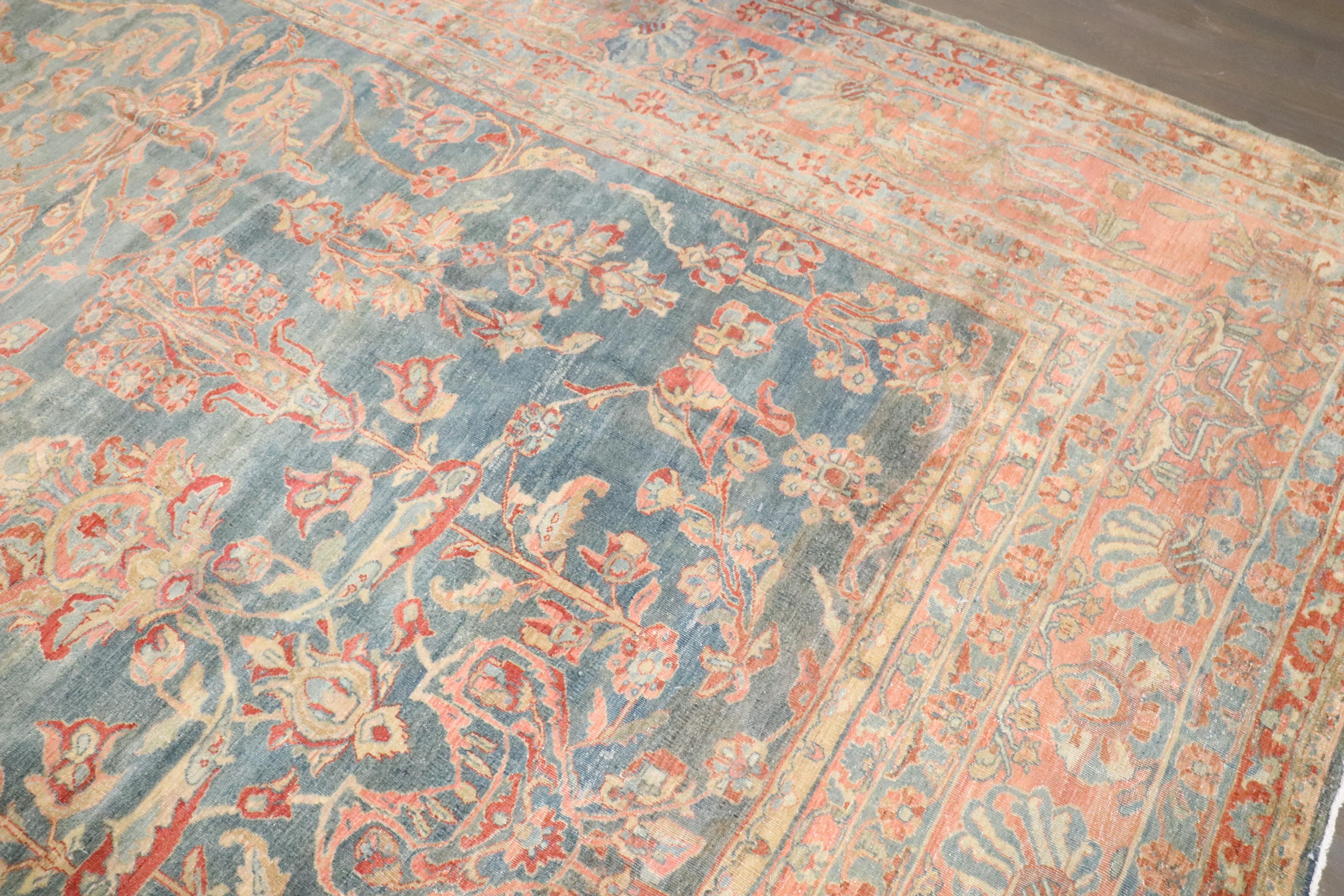 Tissé à la main Tapis Sarouk persan ancien de la collection Zabihi en vente