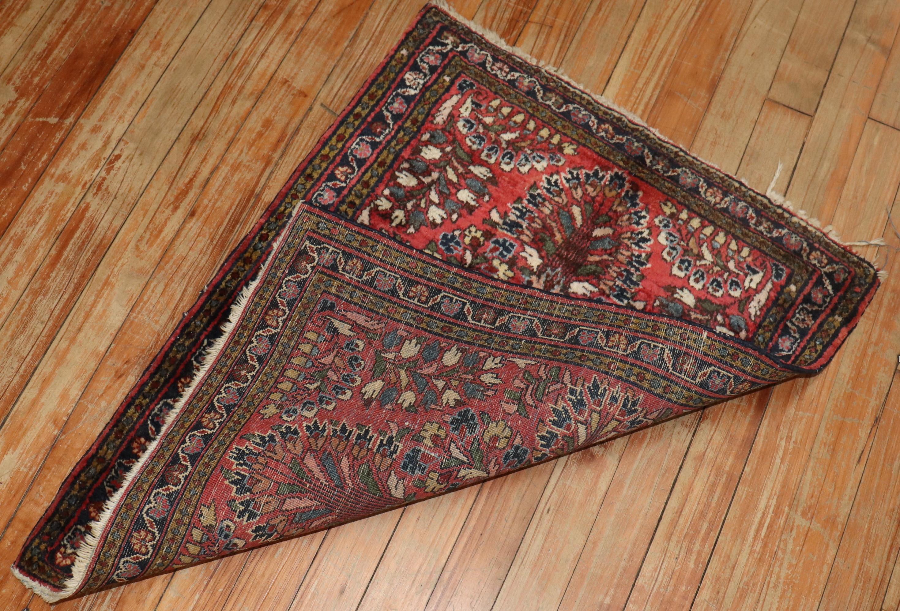 Tissé à la main Tapis Sarouk persan ancien de la collection Zabihi en vente