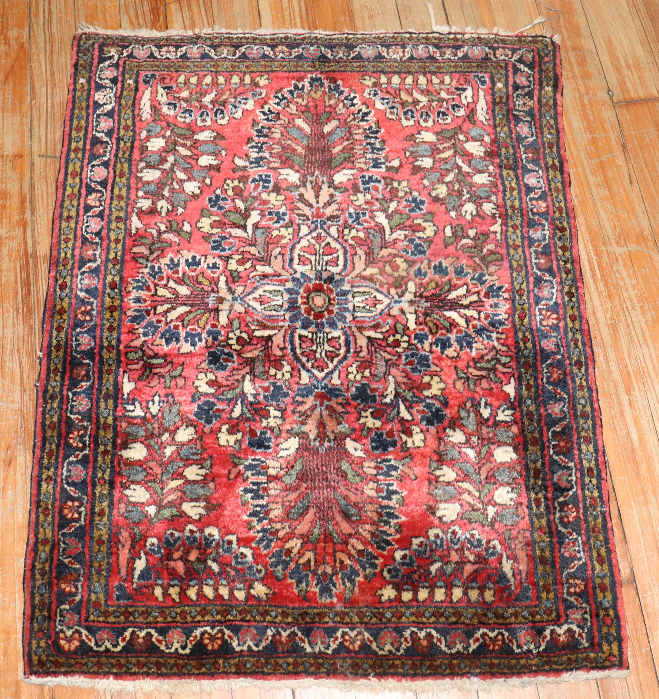 Tapis Sarouk persan ancien de la collection Zabihi Bon état - En vente à New York, NY