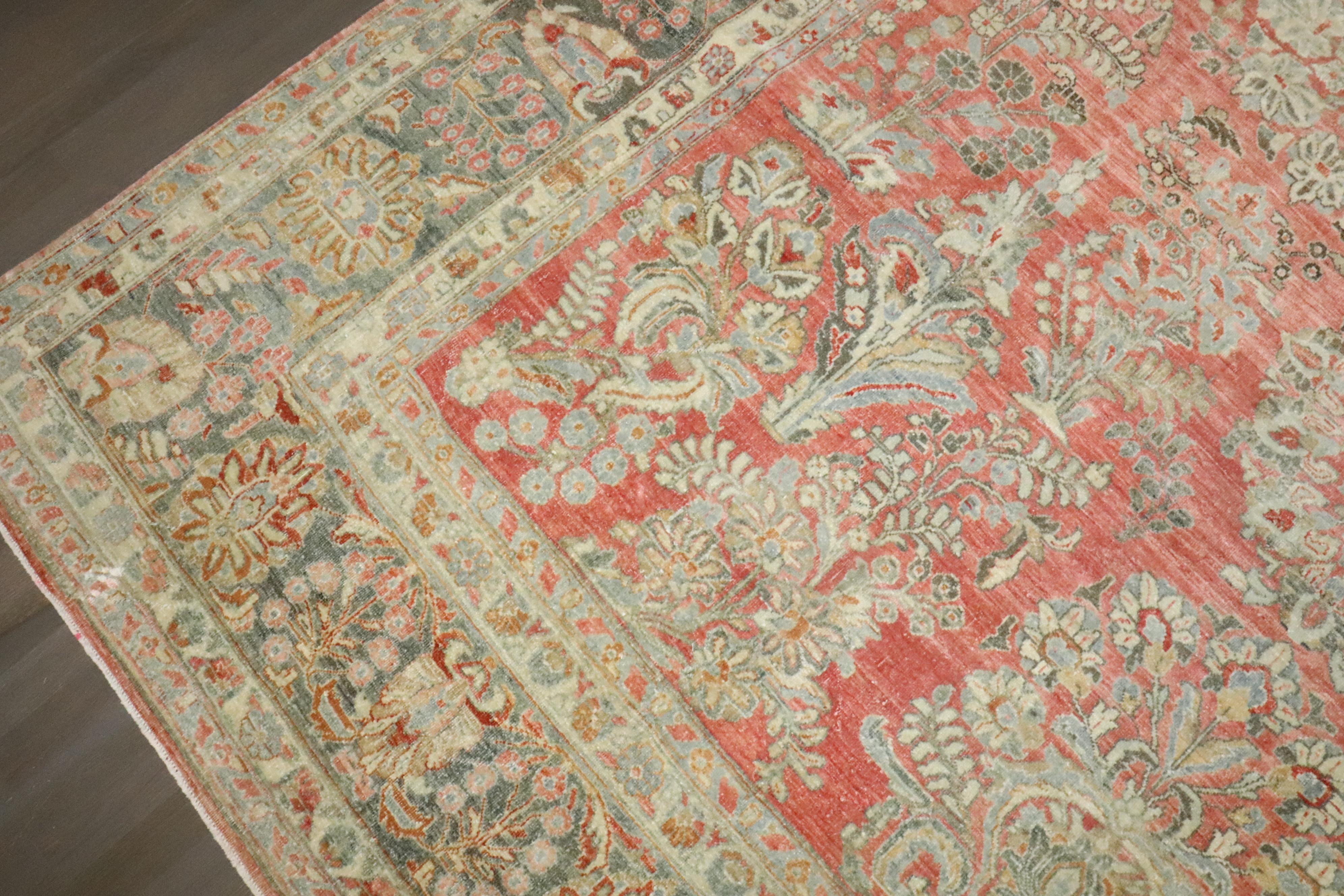 Perse Tapis Sarouk persan ancien de la collection Zabihi en vente