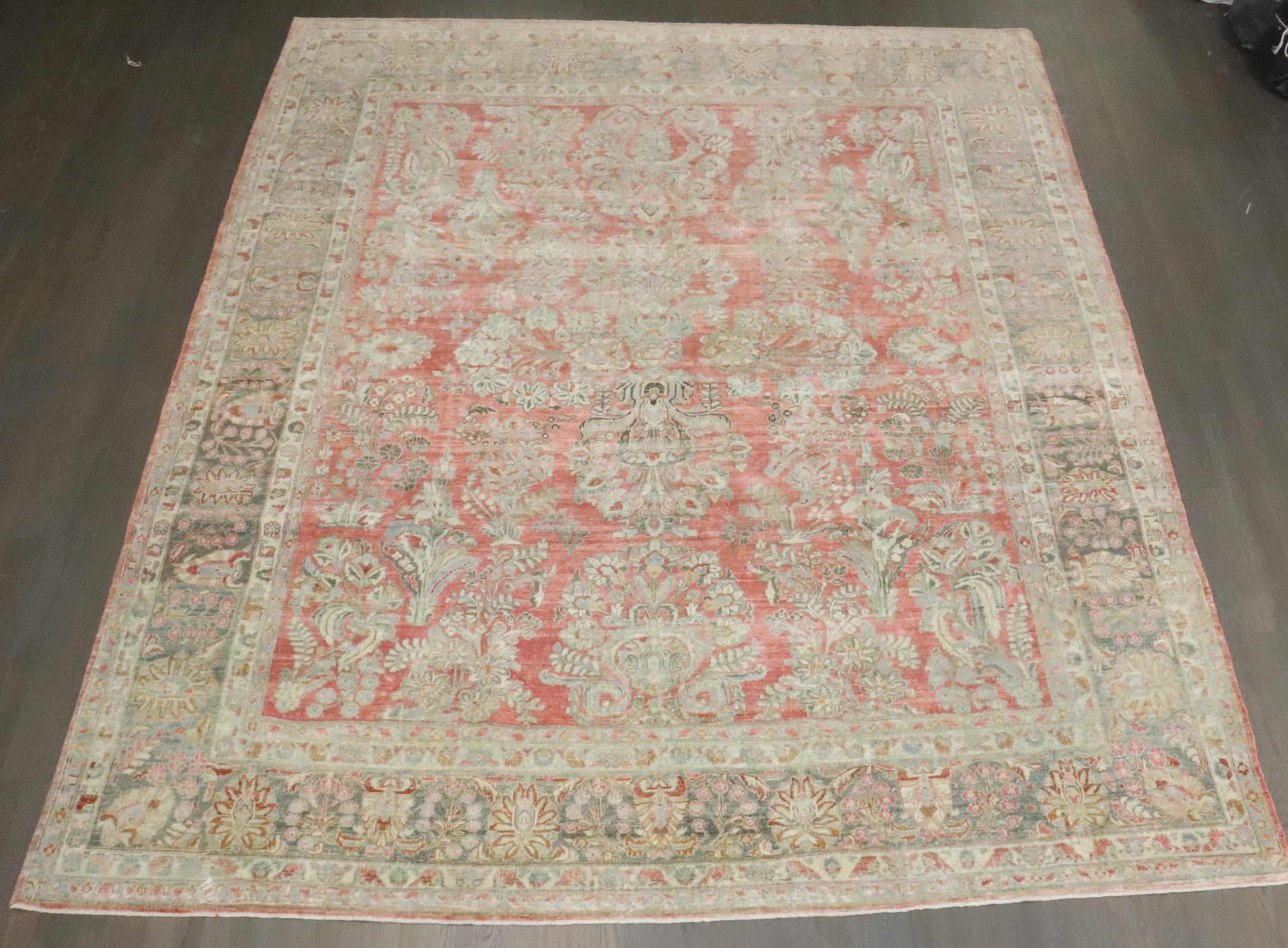 Tapis Sarouk persan ancien de la collection Zabihi Bon état - En vente à New York, NY