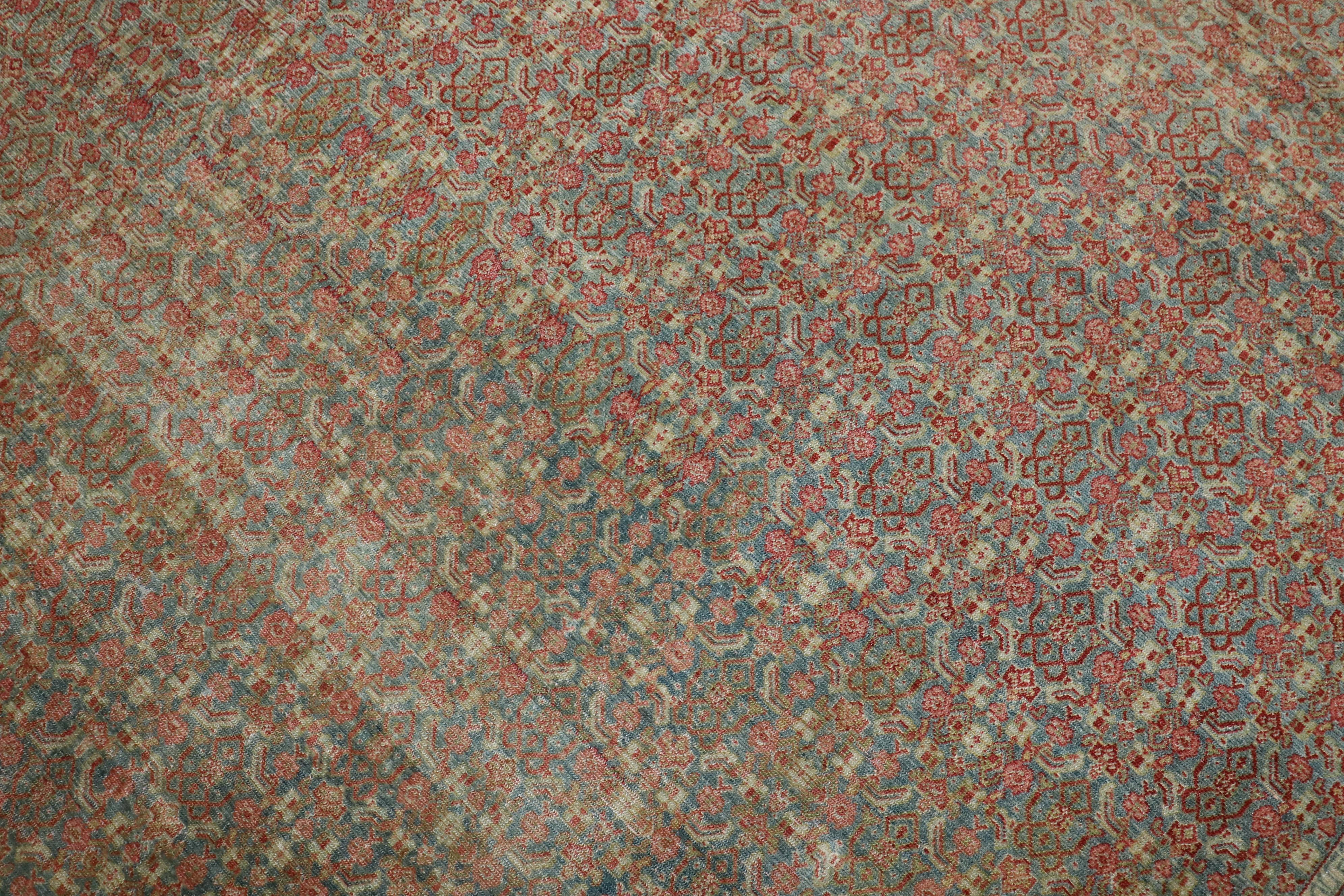 Antiker persischer Senneh-Teppich der Zabihi-Kollektion im Angebot 1