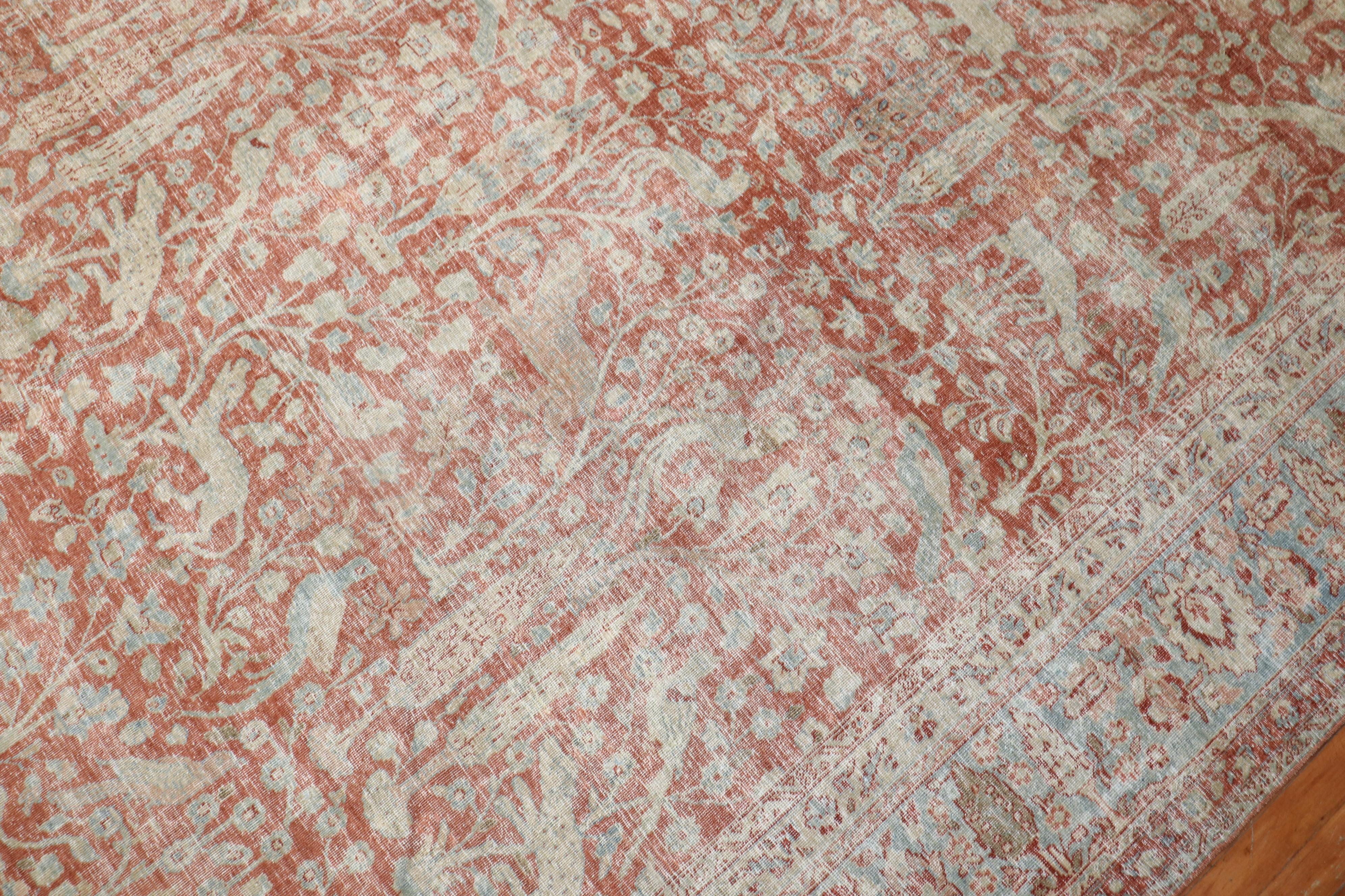 20ième siècle Tapis persan ancien de la collection Zabihi représentant une scène d'animaux de Tabriz en vente