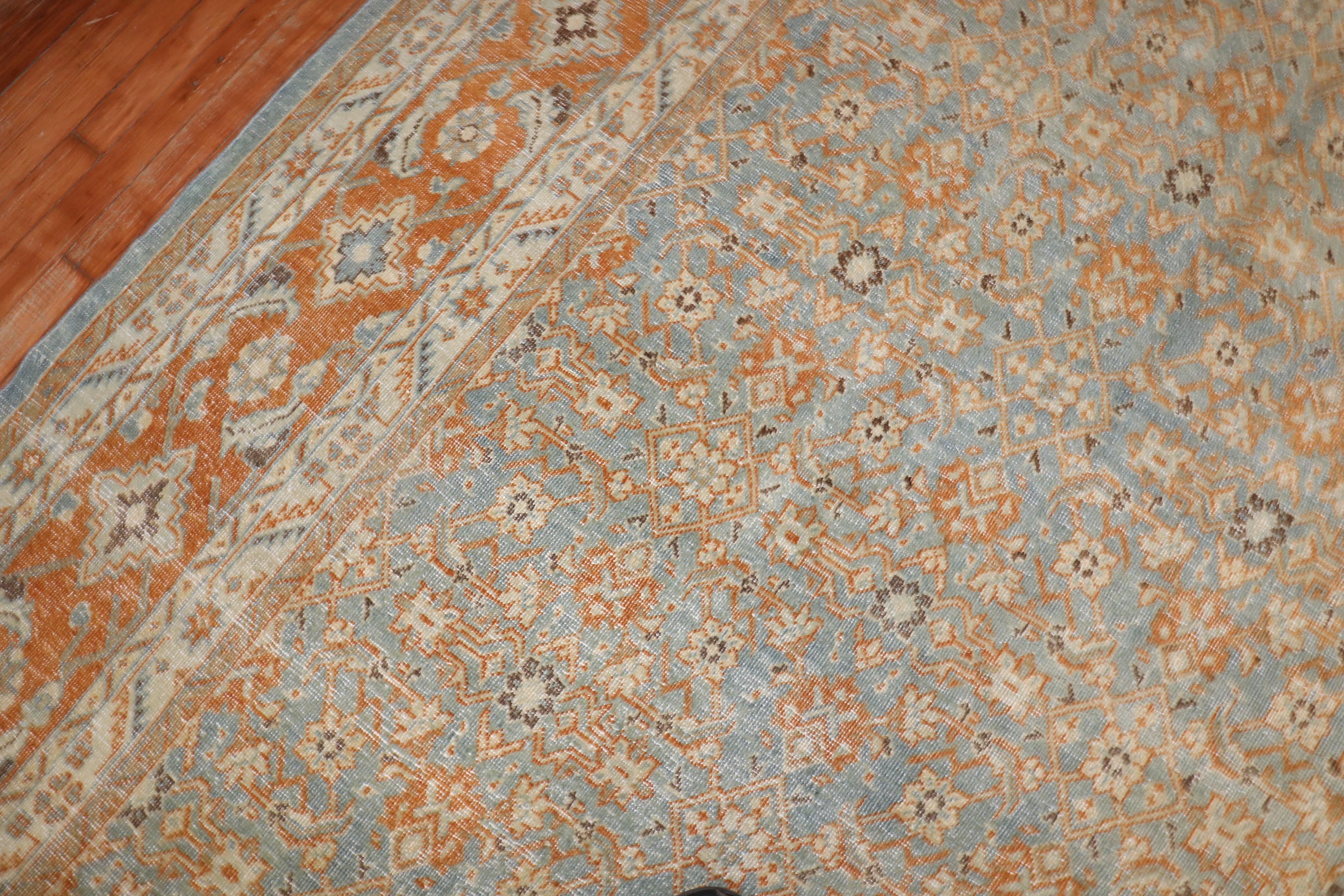 Zabihi Collection Antike Persische Täbris Blau Orange Teppich (Wolle) im Angebot