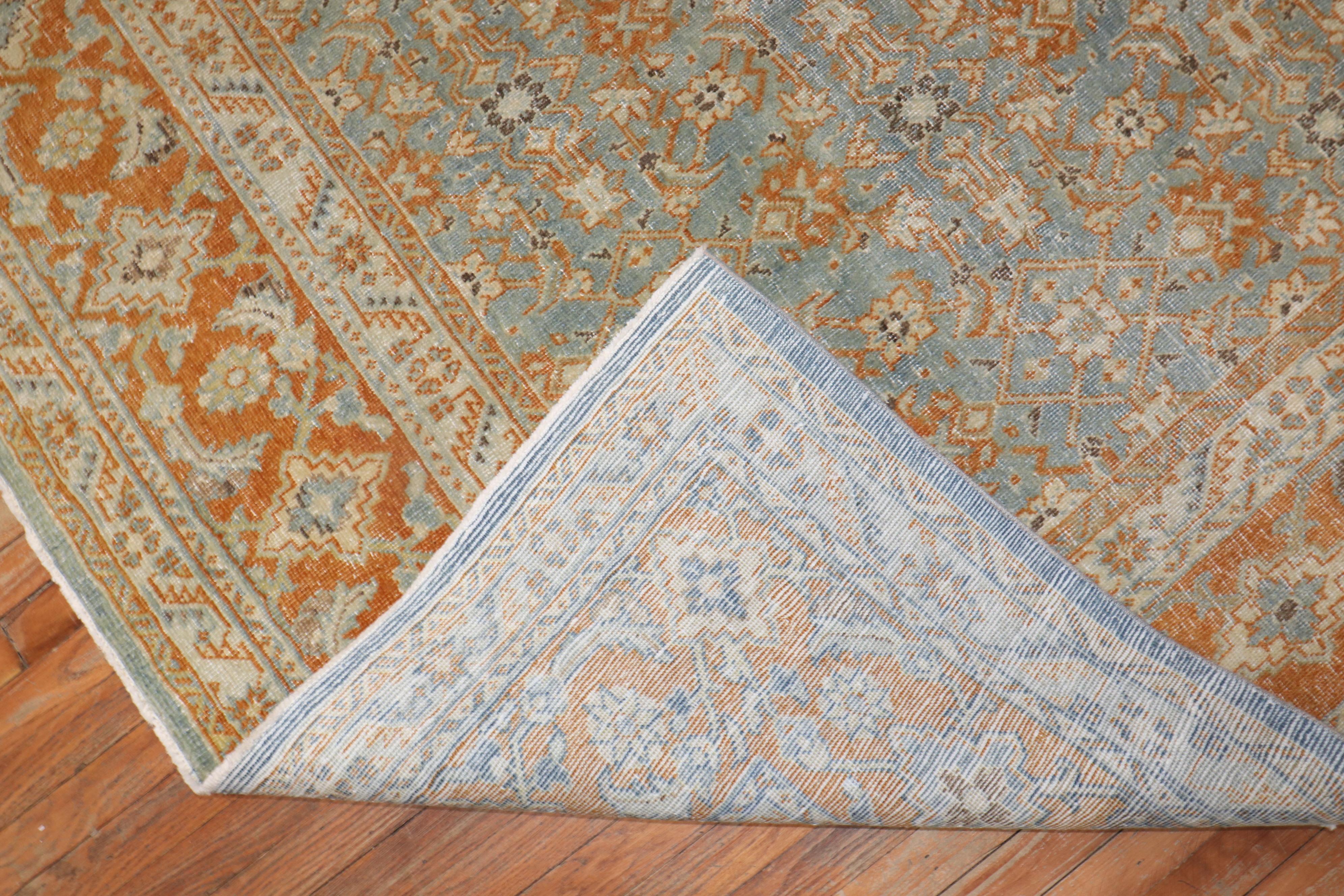 Zabihi Collection Antike Persische Täbris Blau Orange Teppich im Angebot 1