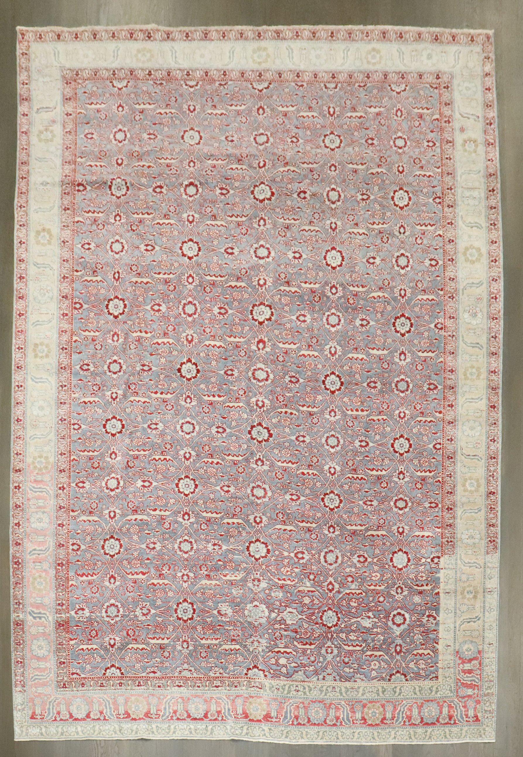 Antiker persischer Täbris-Teppich aus der Zabihi-Kollektion im Angebot 2