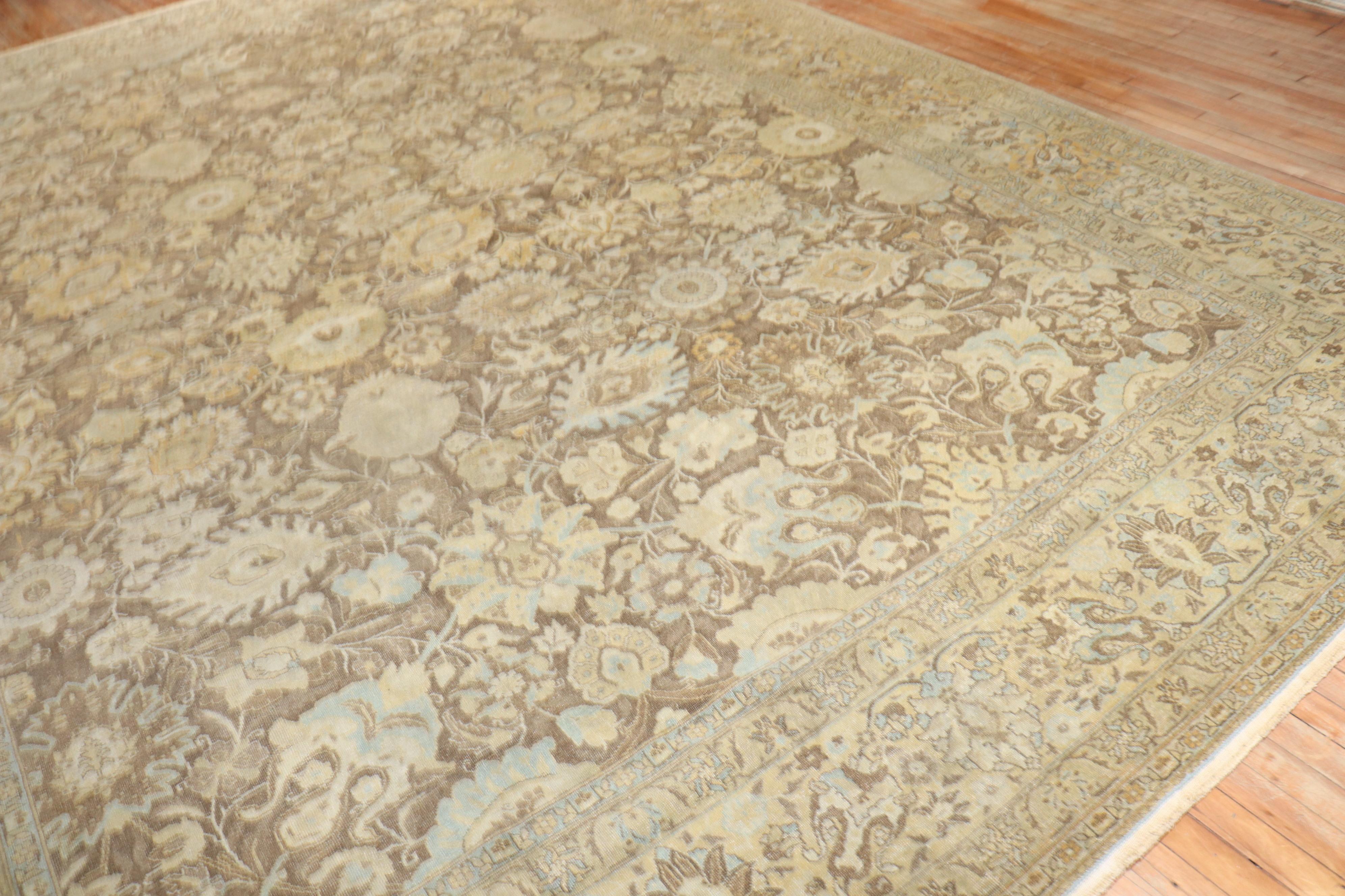 Ancien tapis persan Tabriz du 1er quart du 20e siècle

Détails
rug no.	j2875
taille	11'1'' x 14' 8