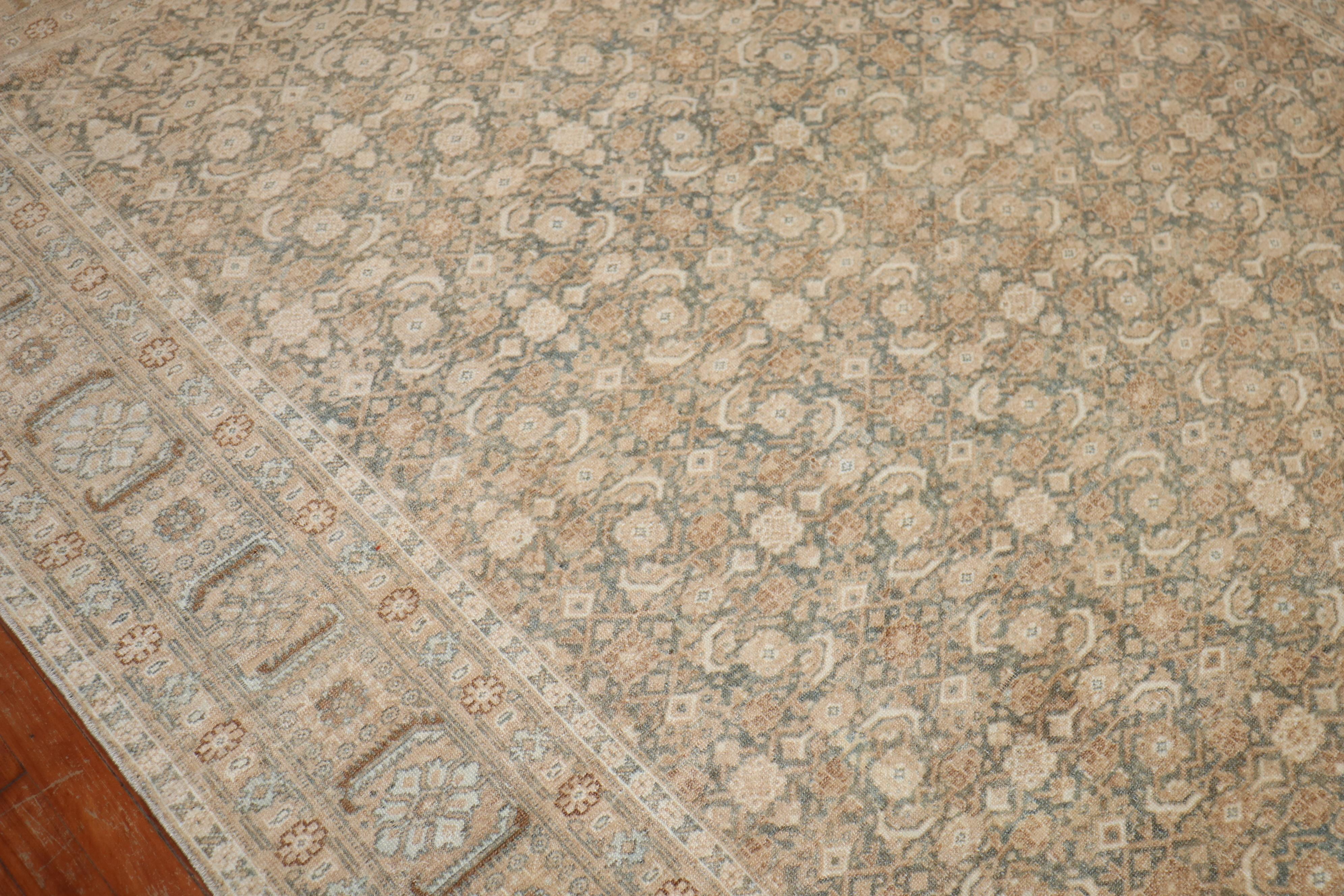 Zabihi Collection Antike persische Tabriz weiche grüne Teppiche (20. Jahrhundert) im Angebot