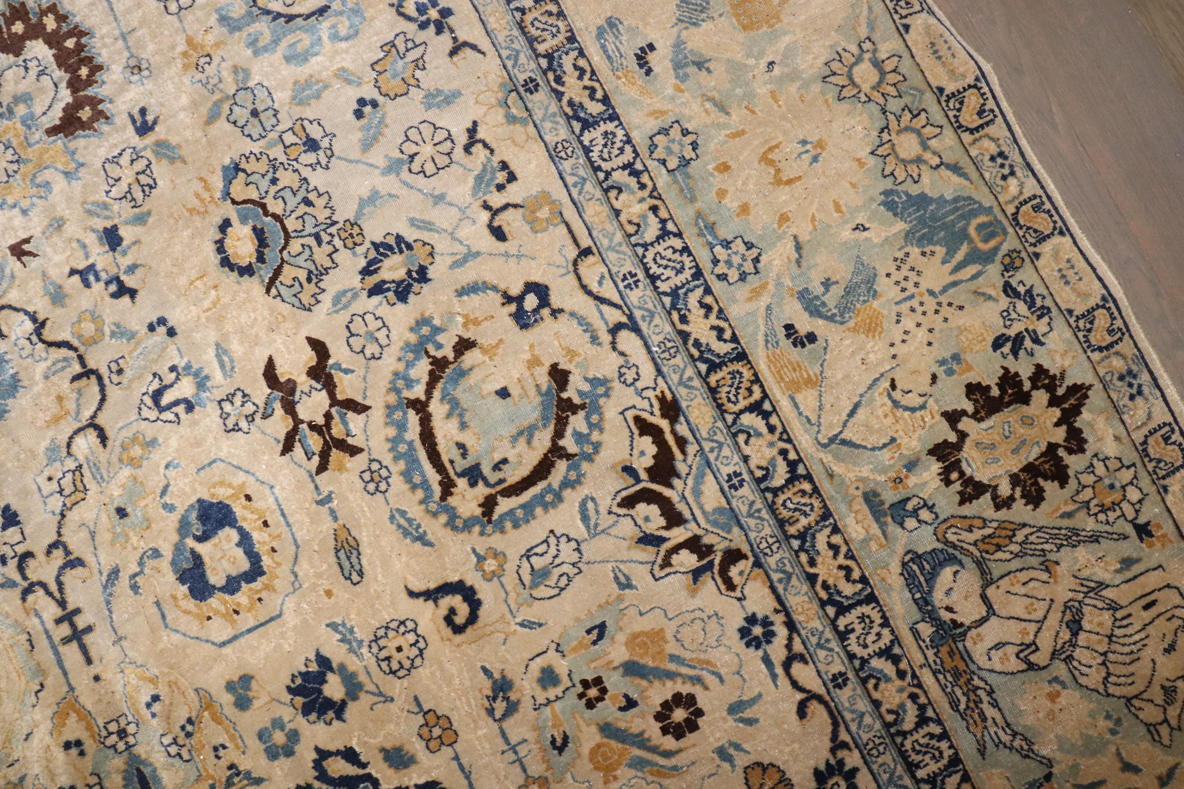 Perse Collection Zabihi Antique Pictorial Tabriz Angel Border Rug (tapis à bordure d'ange) en vente