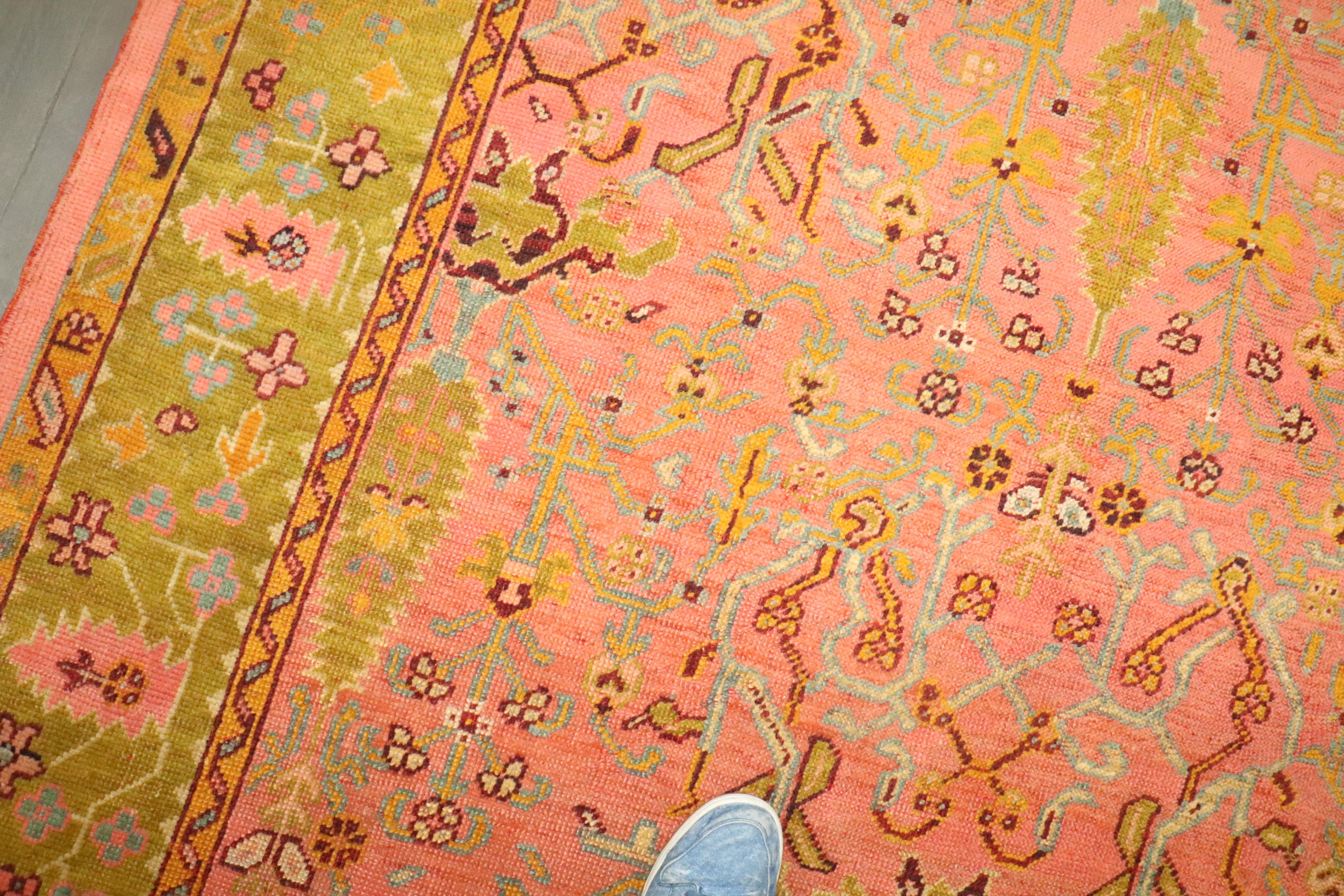 Zabihi Collection Antique Square Türkisch Oushak Rosa Chartreuse Teppich im Angebot 4