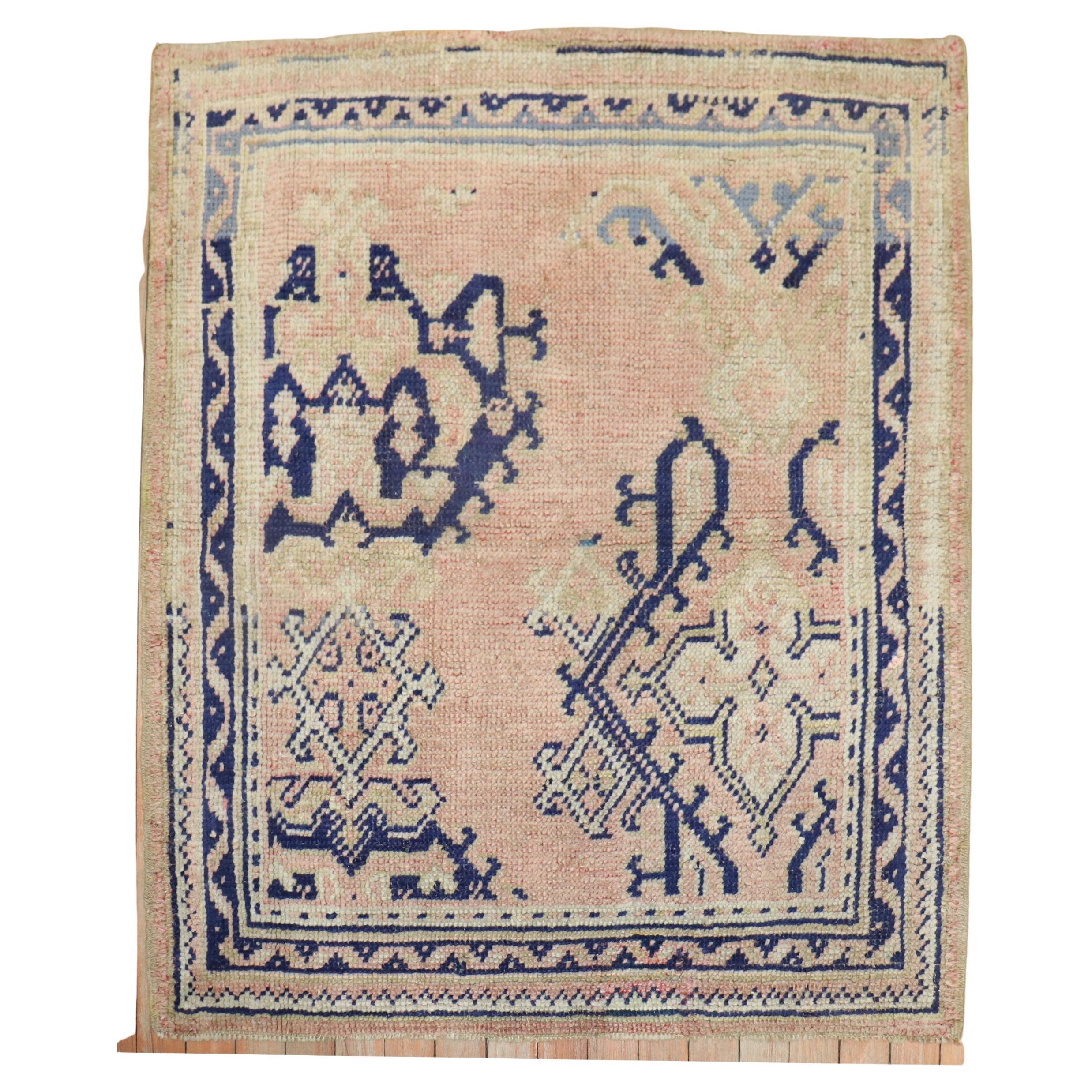1920s Antique Oushak square Rug in soft pink and blue

rug no.	r5760
size	3' 1