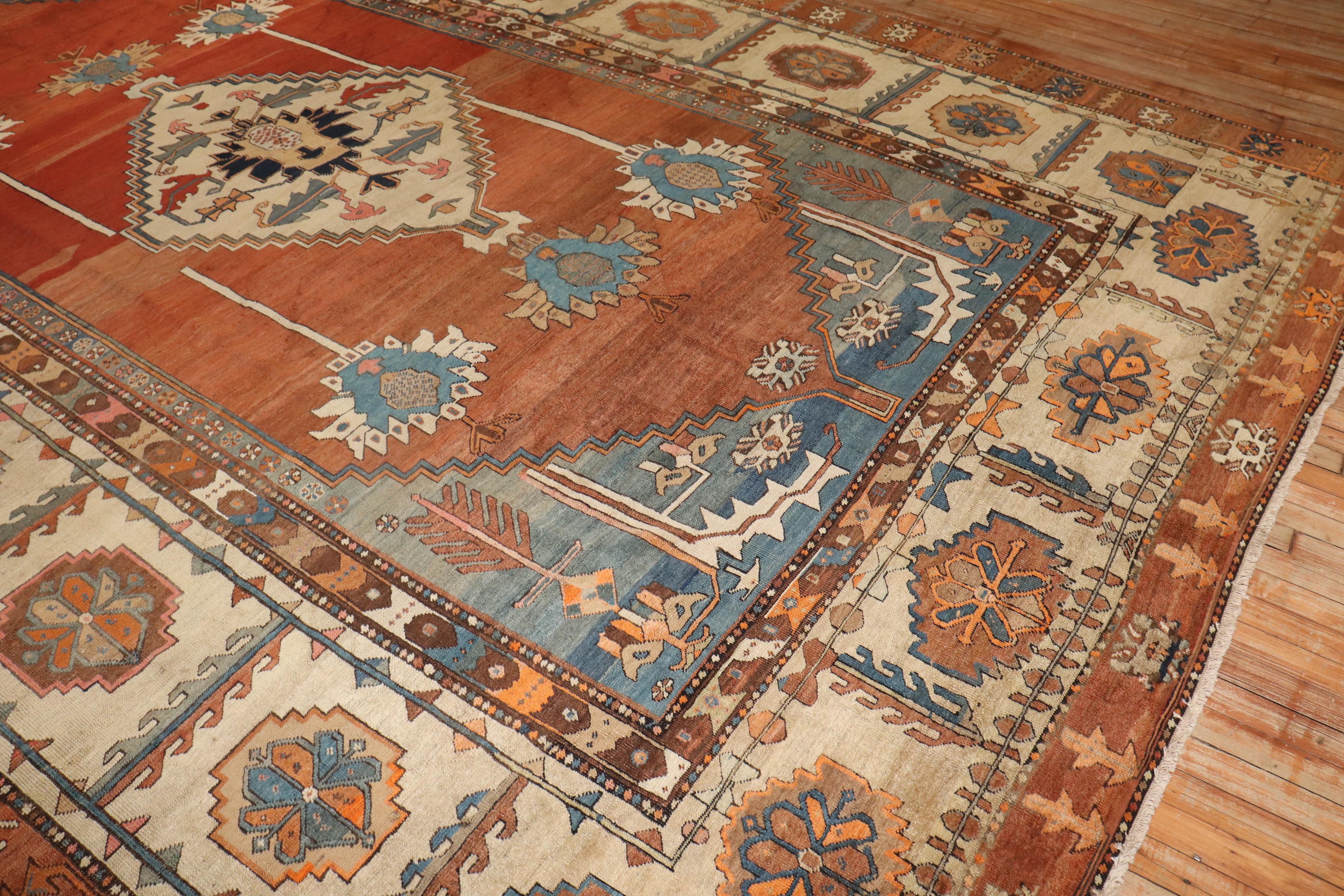3rd quarter of the 19th century Persian Bakshaish Large Room size tribal rug

Measures: 9'9