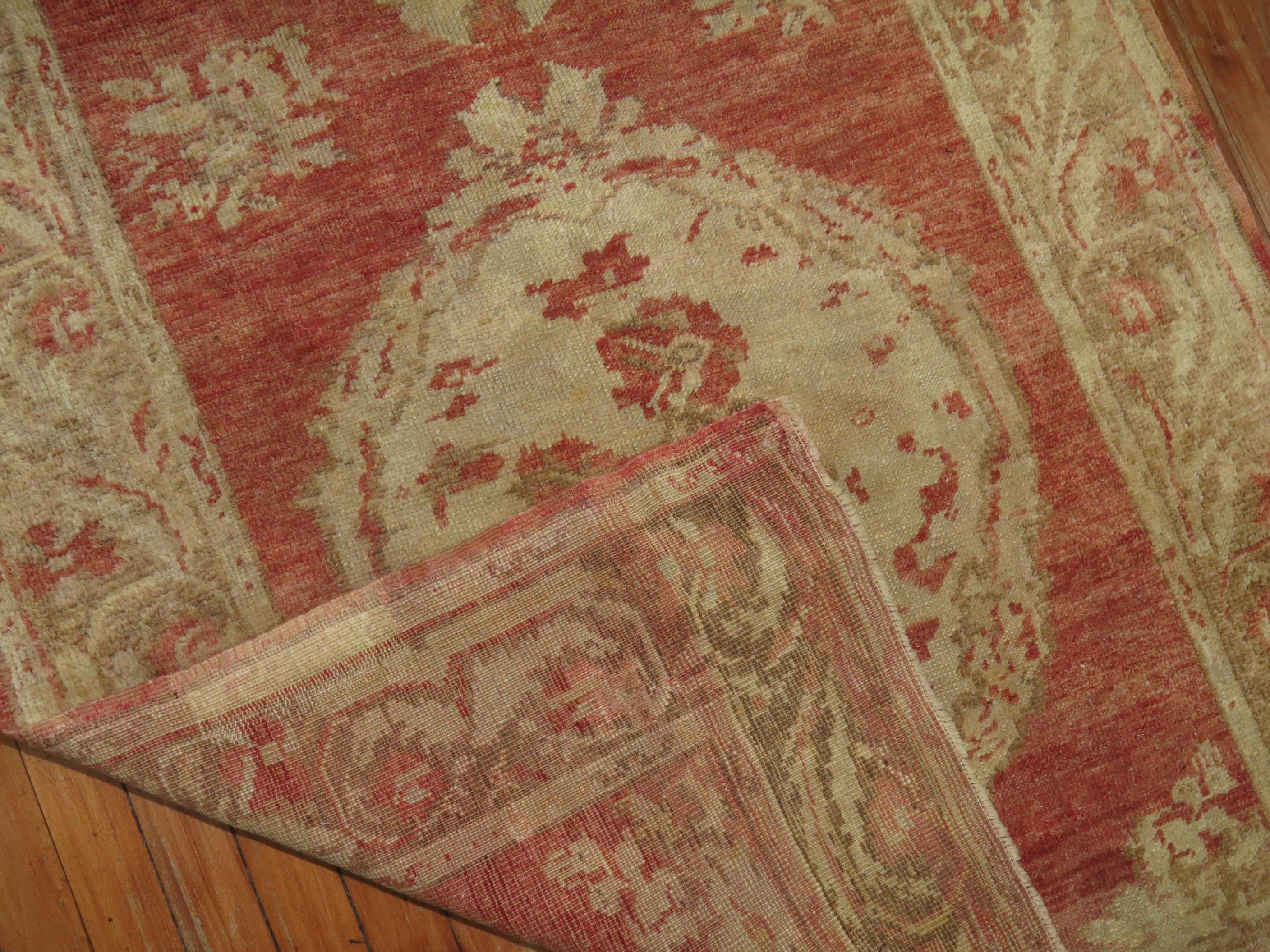 2nd quarter of the 20th century Turkish Runner with a floral design in warm colors

3'5'' x 9'2''