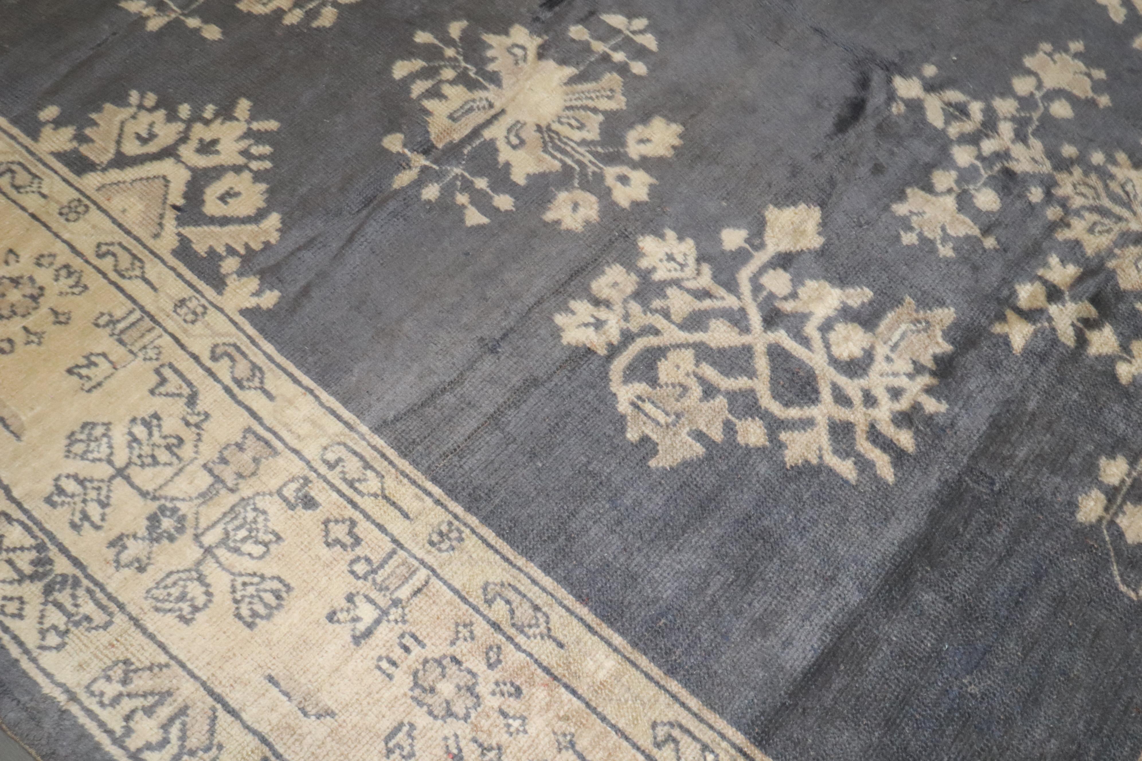 Zabihi Collection Antique Turkish Oushak Rug In Good Condition For Sale In New York, NY