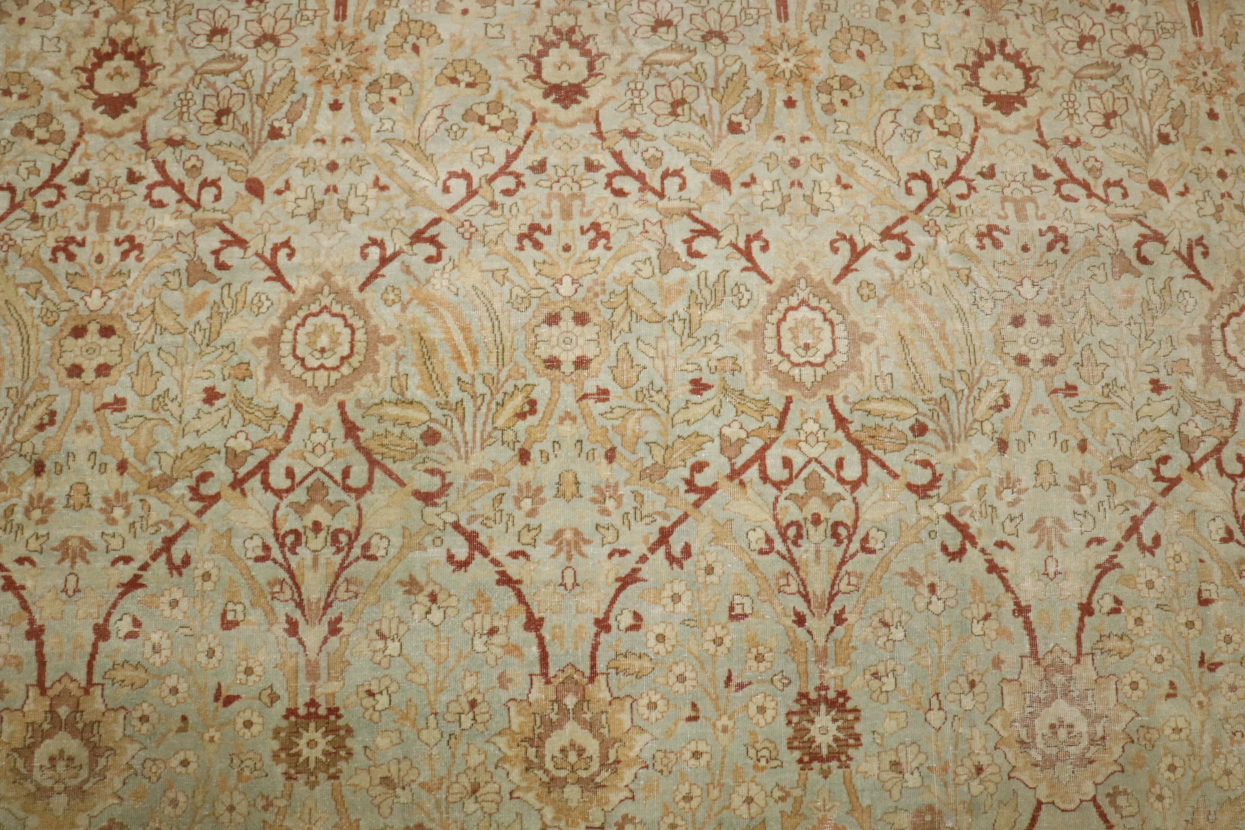 20th Century Zabihi Collection Antique Turkish Sivas Elegant Room Size Rug For Sale
