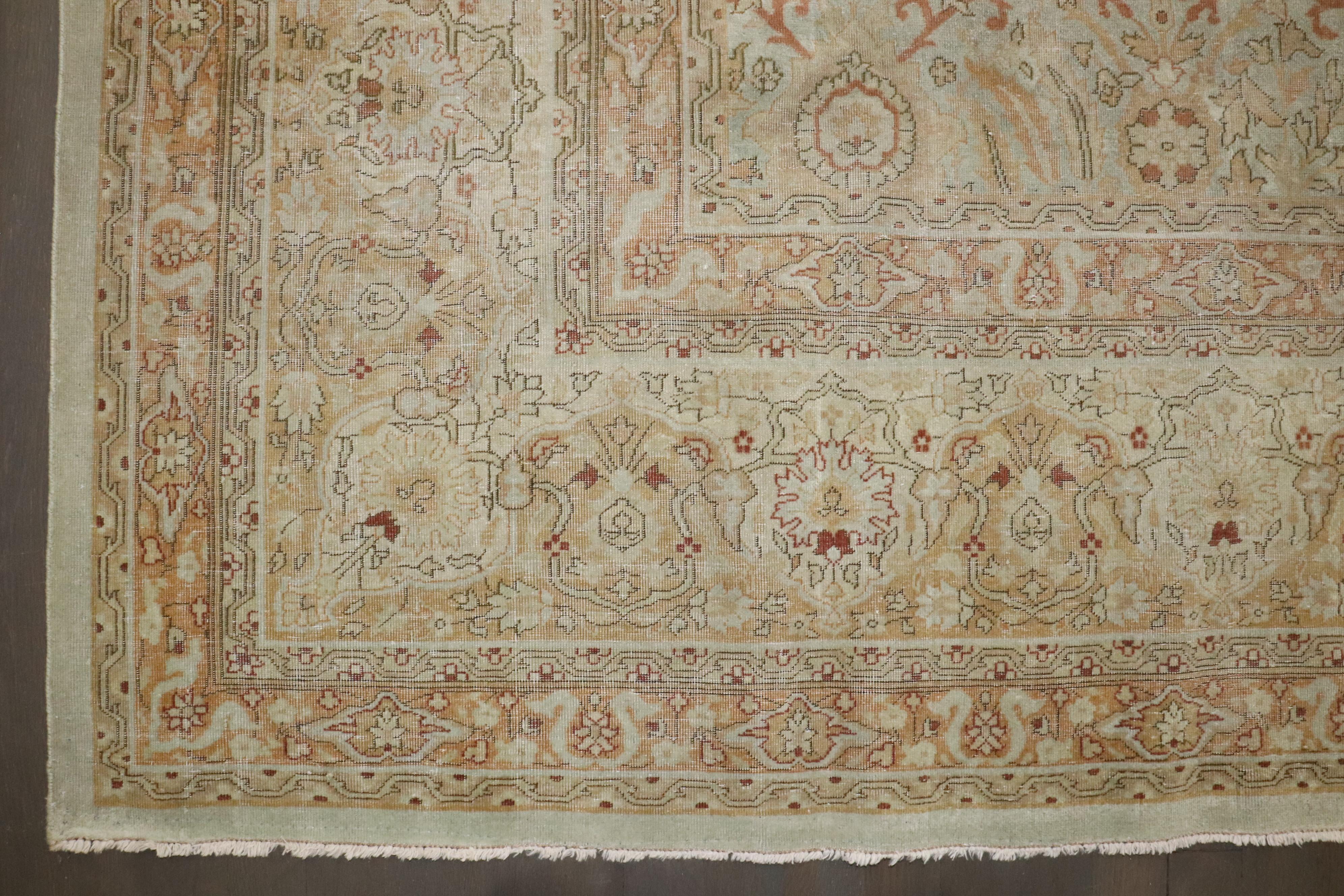 Zabihi Collection Antique Turkish Sivas Elegant Room Size Rug For Sale 2