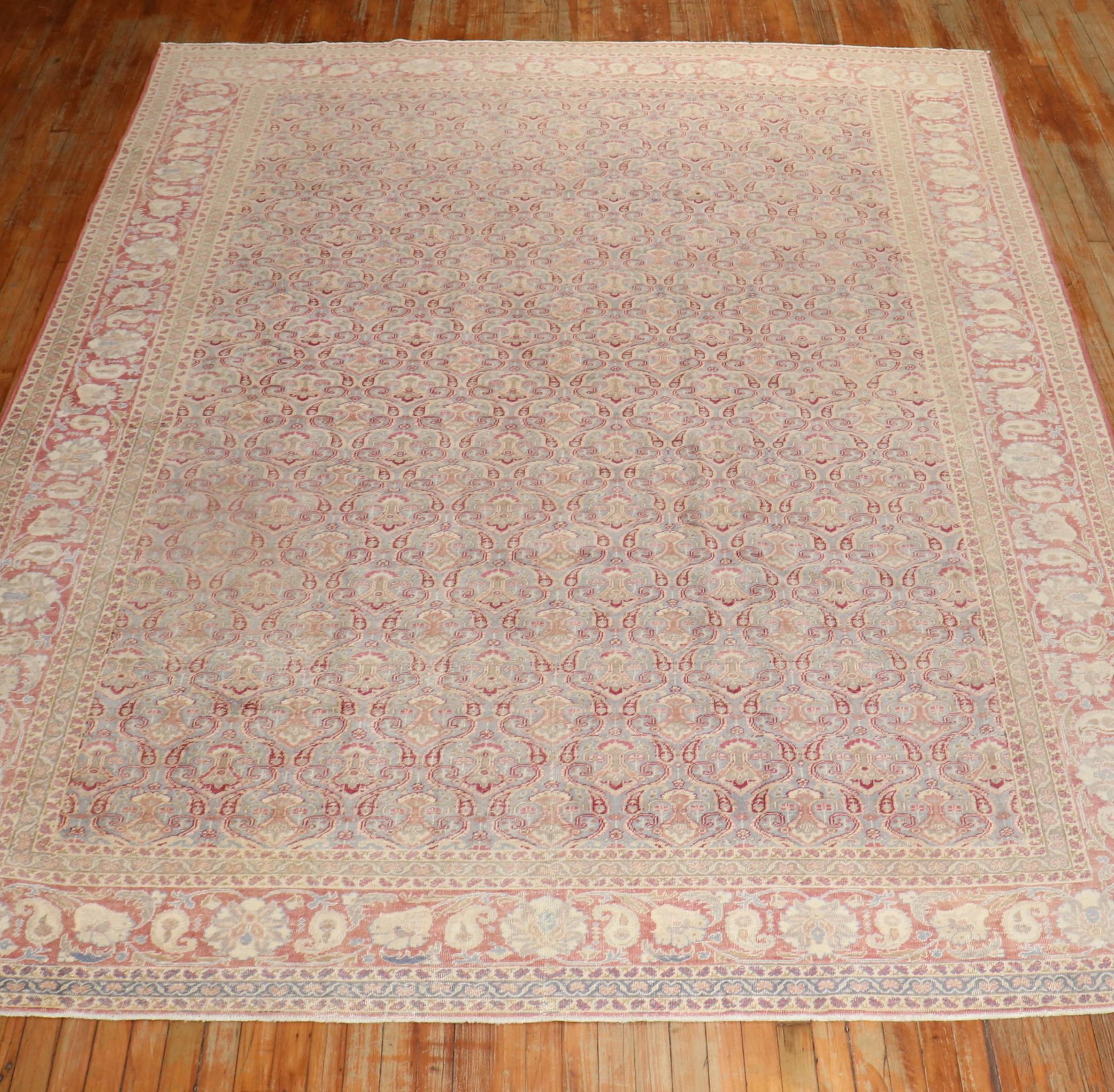 Laine Zabihi Collection Antique Turkish Sivas Rug en vente