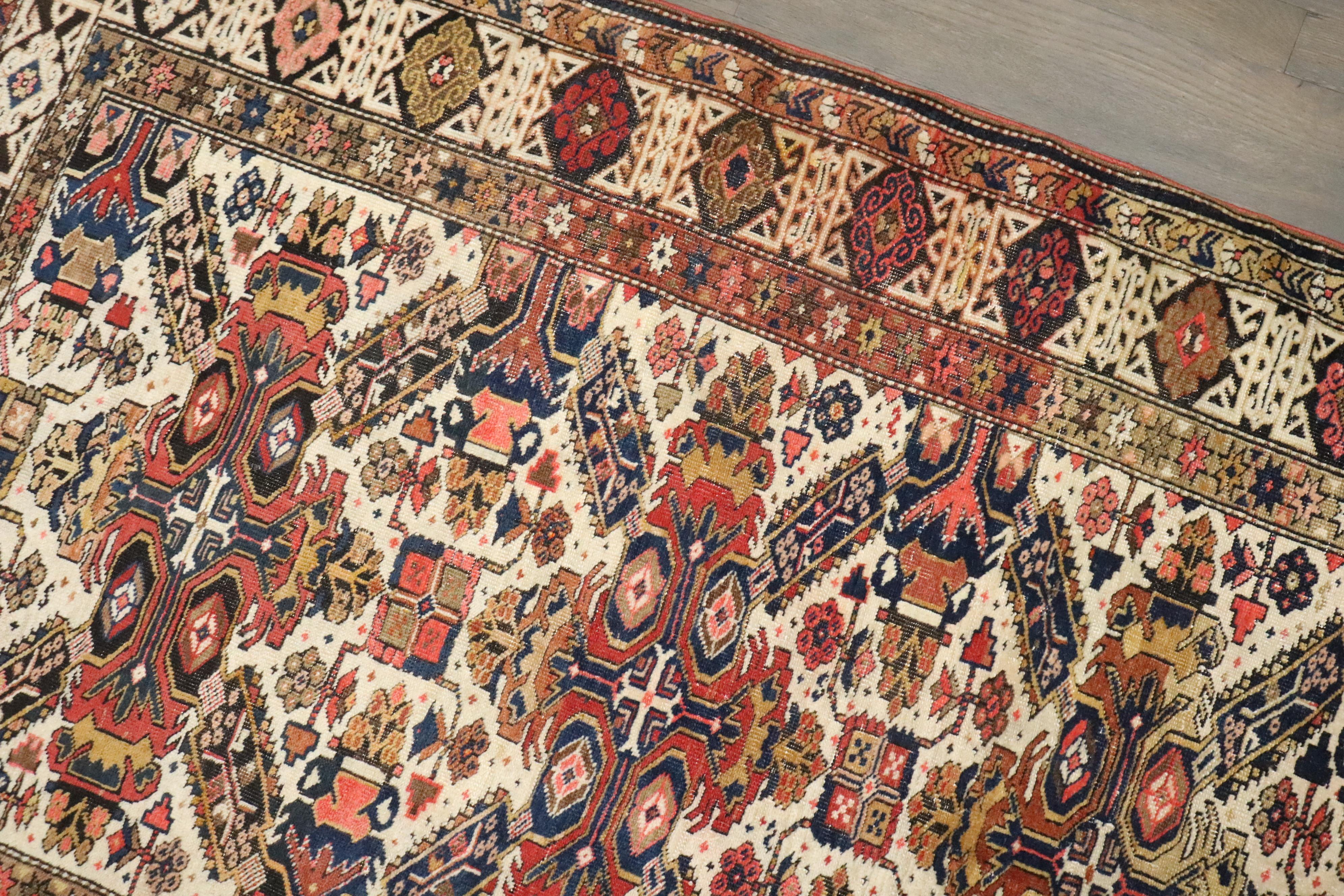 Kazakh Zabihi Collection Antique Zeychour Caucasian Kuba Rug en vente