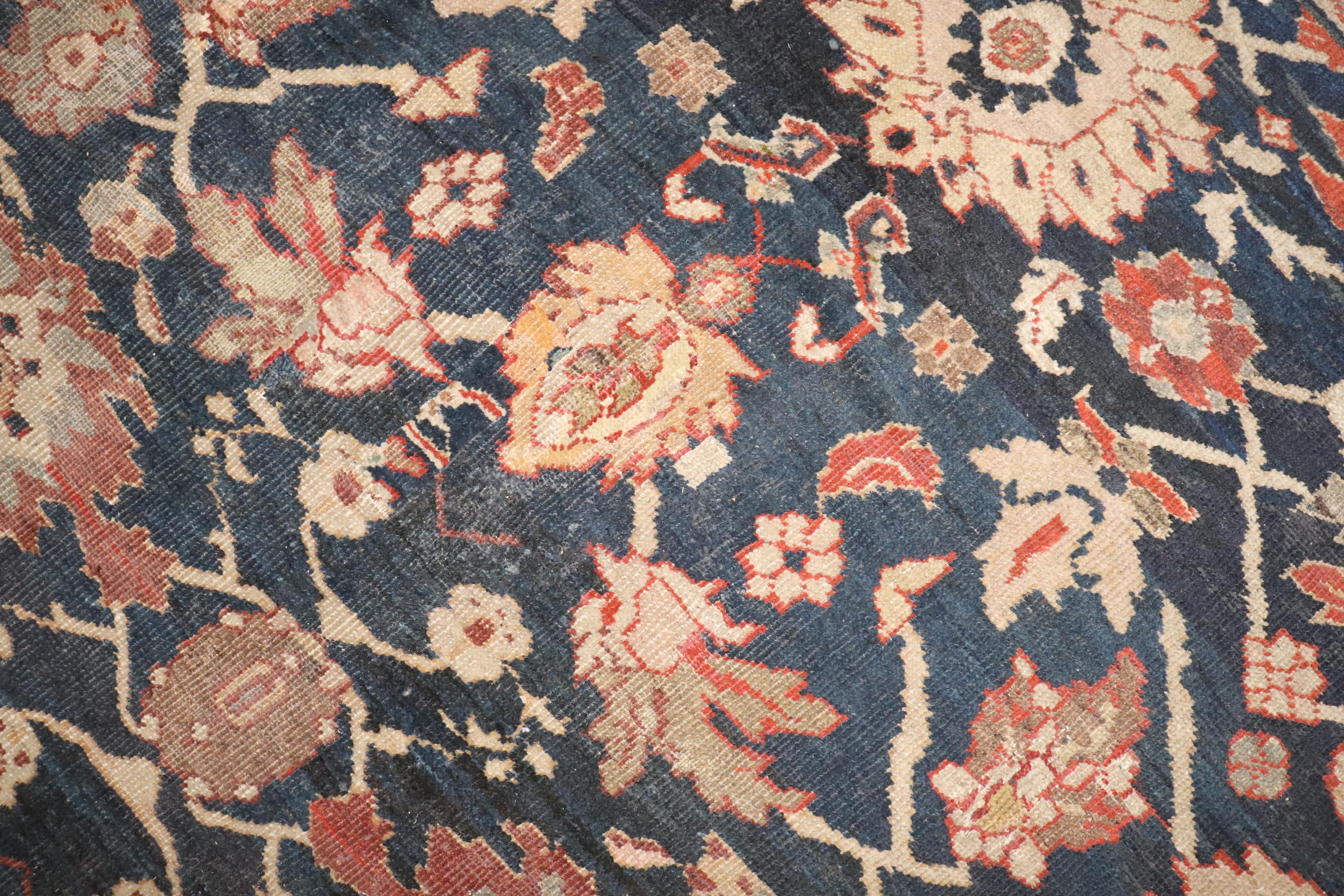 un tappeto Ziegler Sultanabad Rugs quadrato della fine del XIX secolo

Dettagli
rug no.	10809
dimensione	8' 10