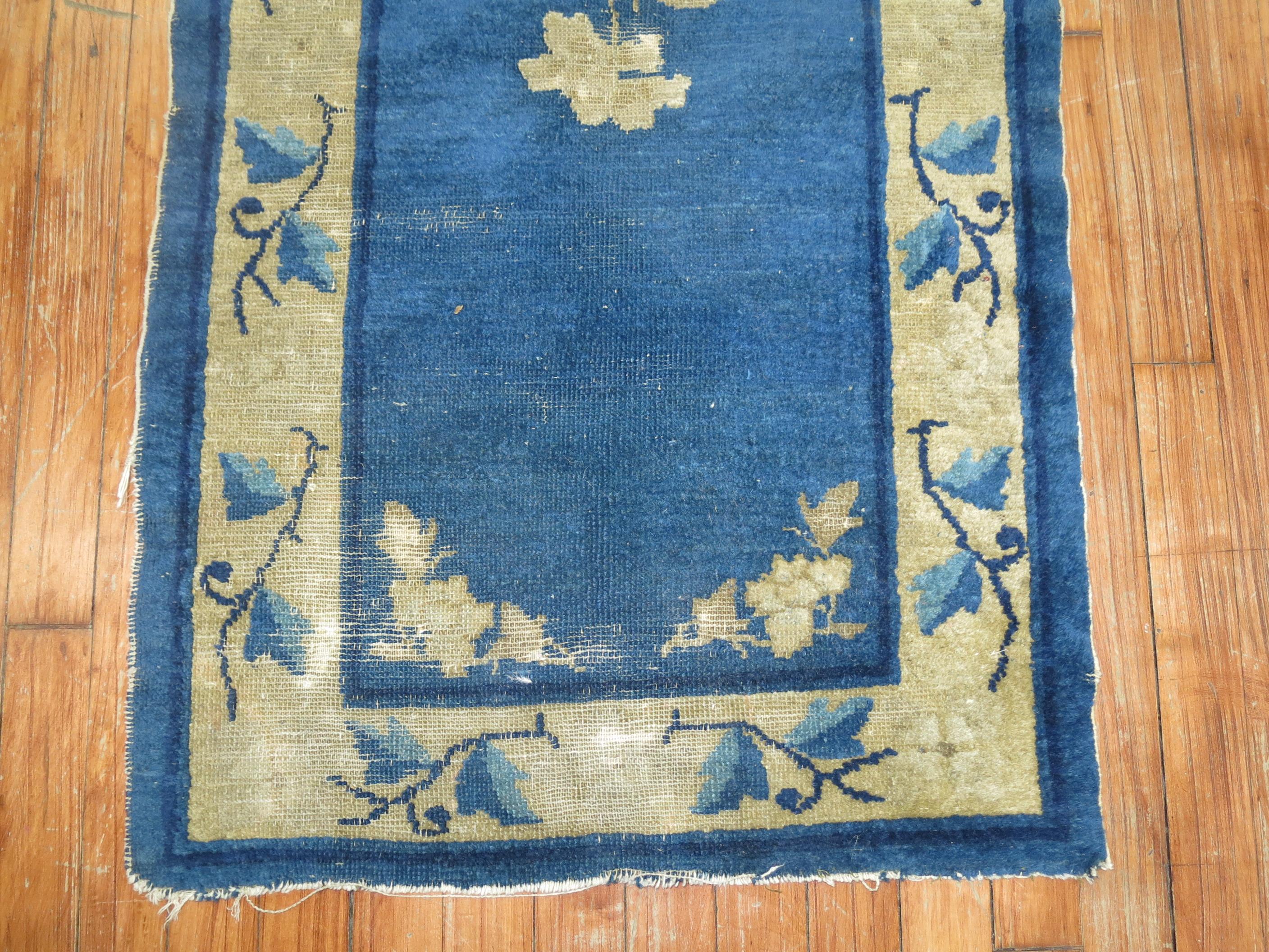 Hand-Woven  Zabihi Collection Blue Chinese Small Rug For Sale